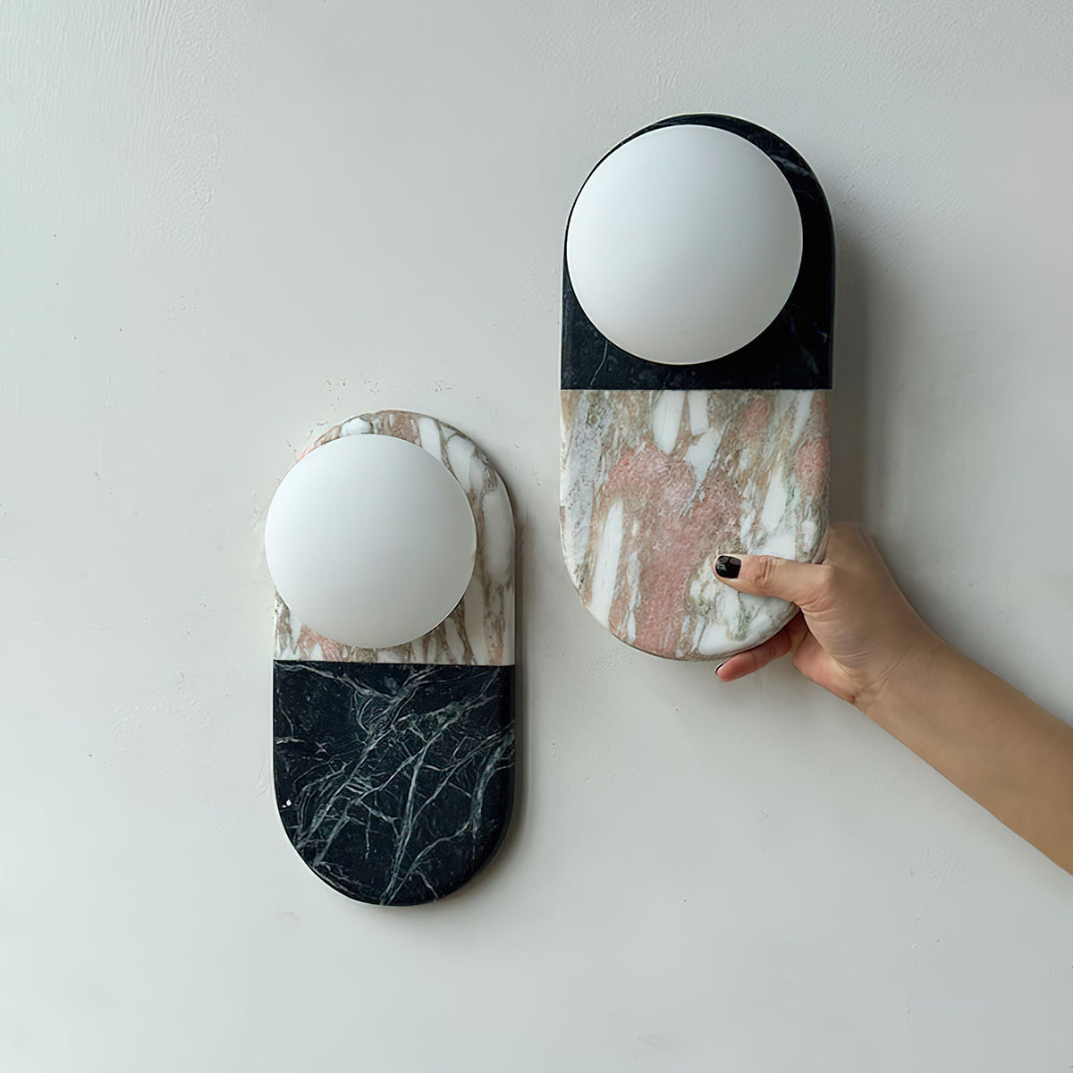 Reniette Wall Lamp