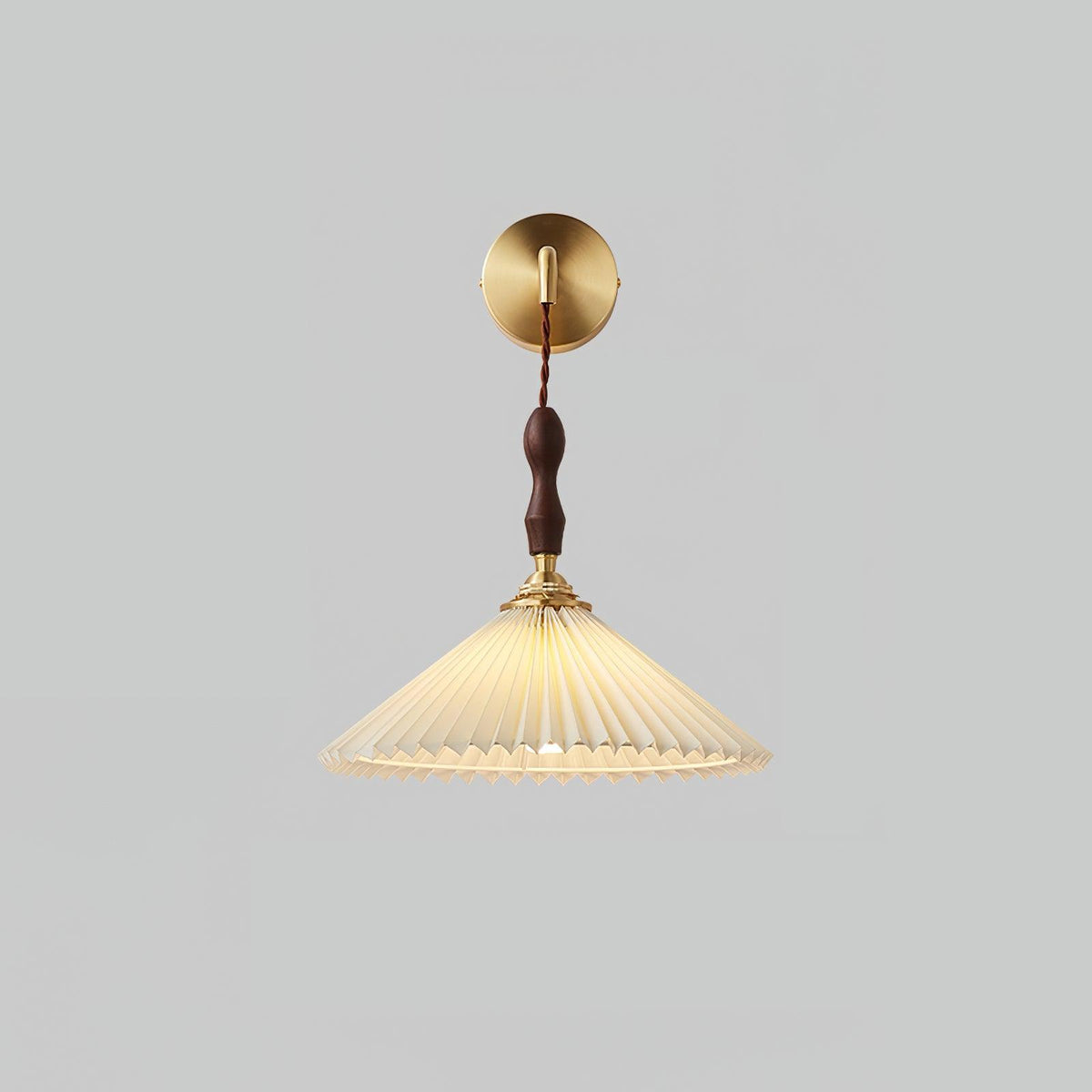 Mordan Premium Elegance Pleated Walnut Wooden Wall Lamp