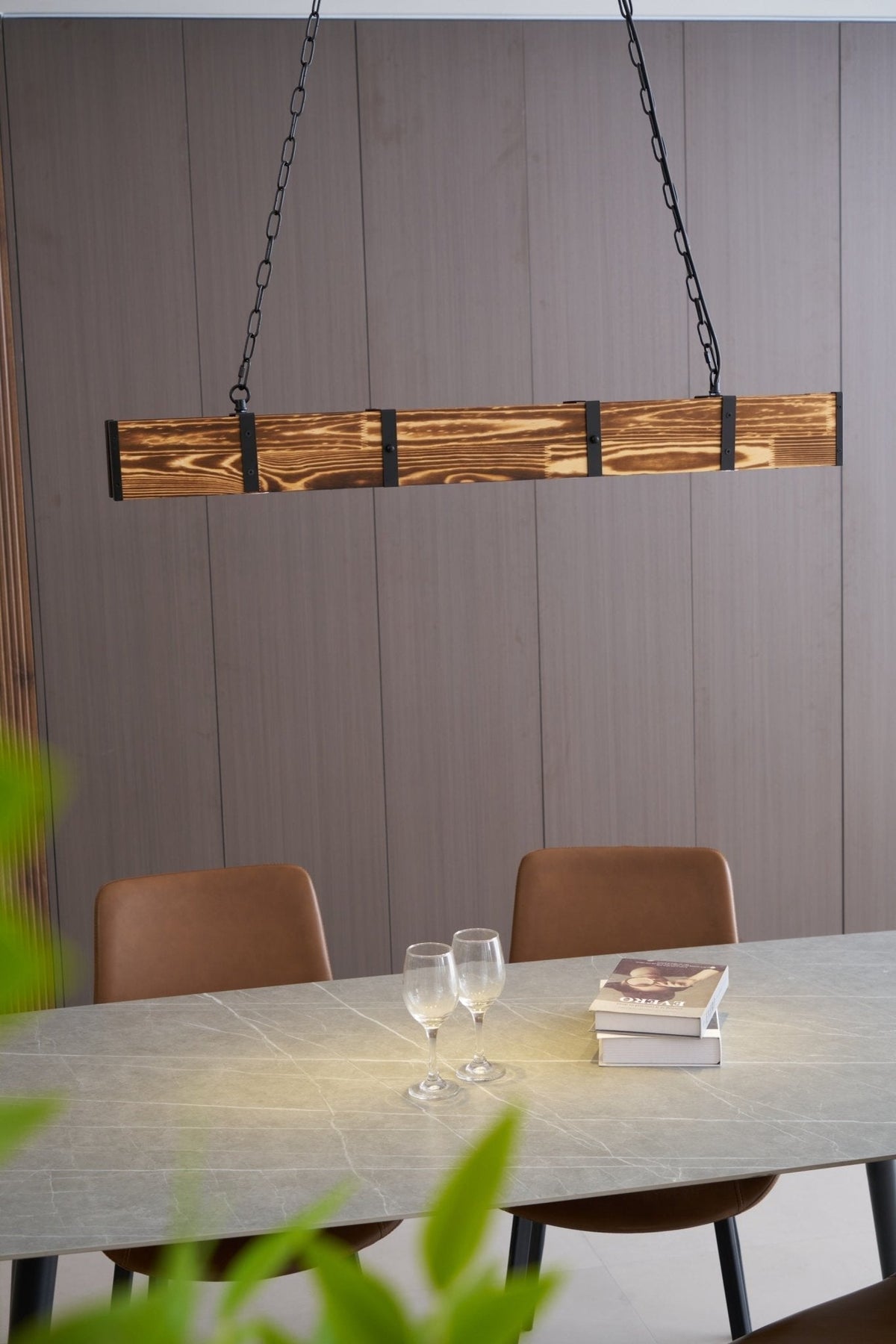 Aldelena Chandelier Pleva Linear Natural Wood