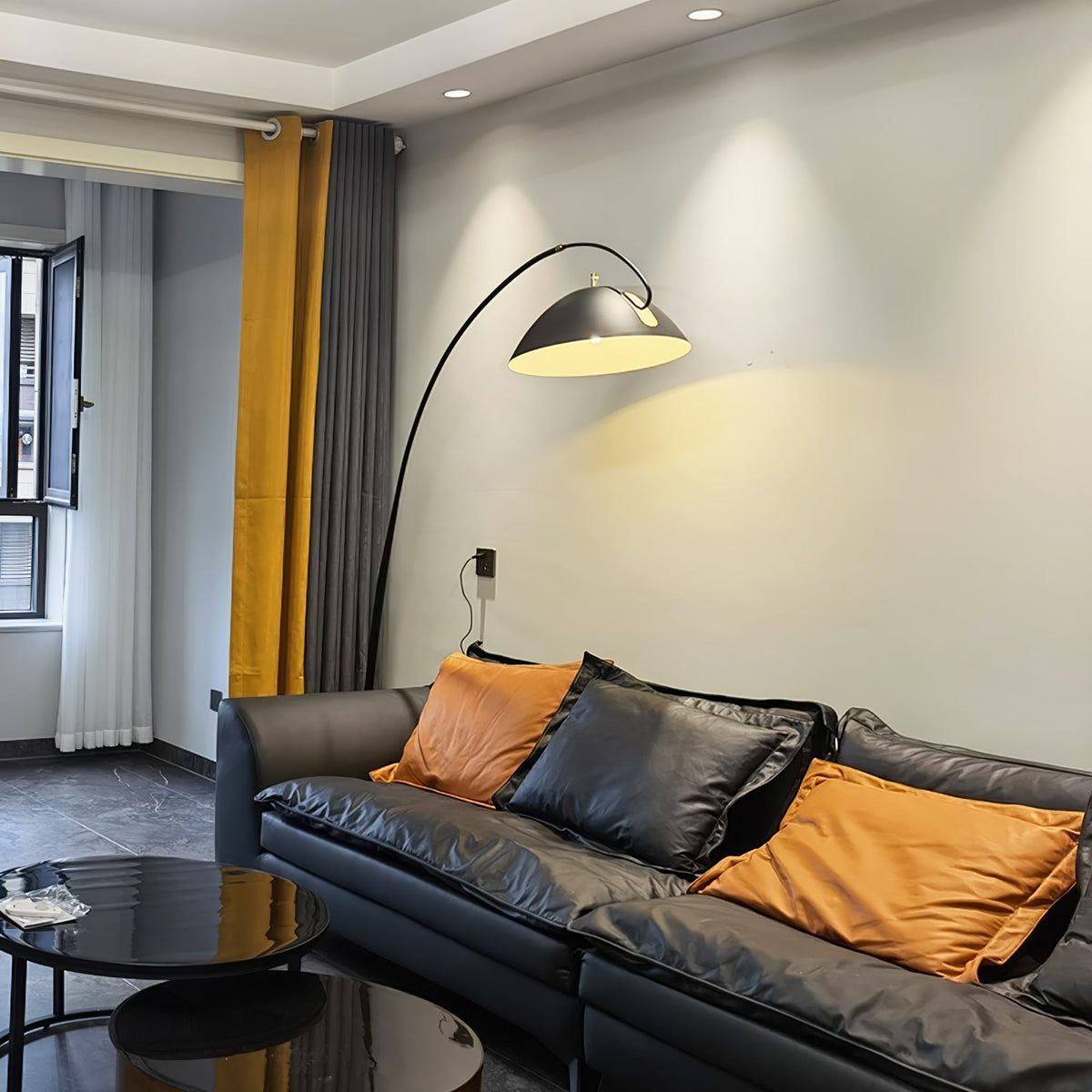 Patricia Modern Floor Lamp