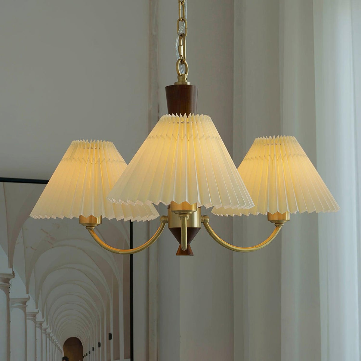Elaorira Chandelier White Pleated Lampshades