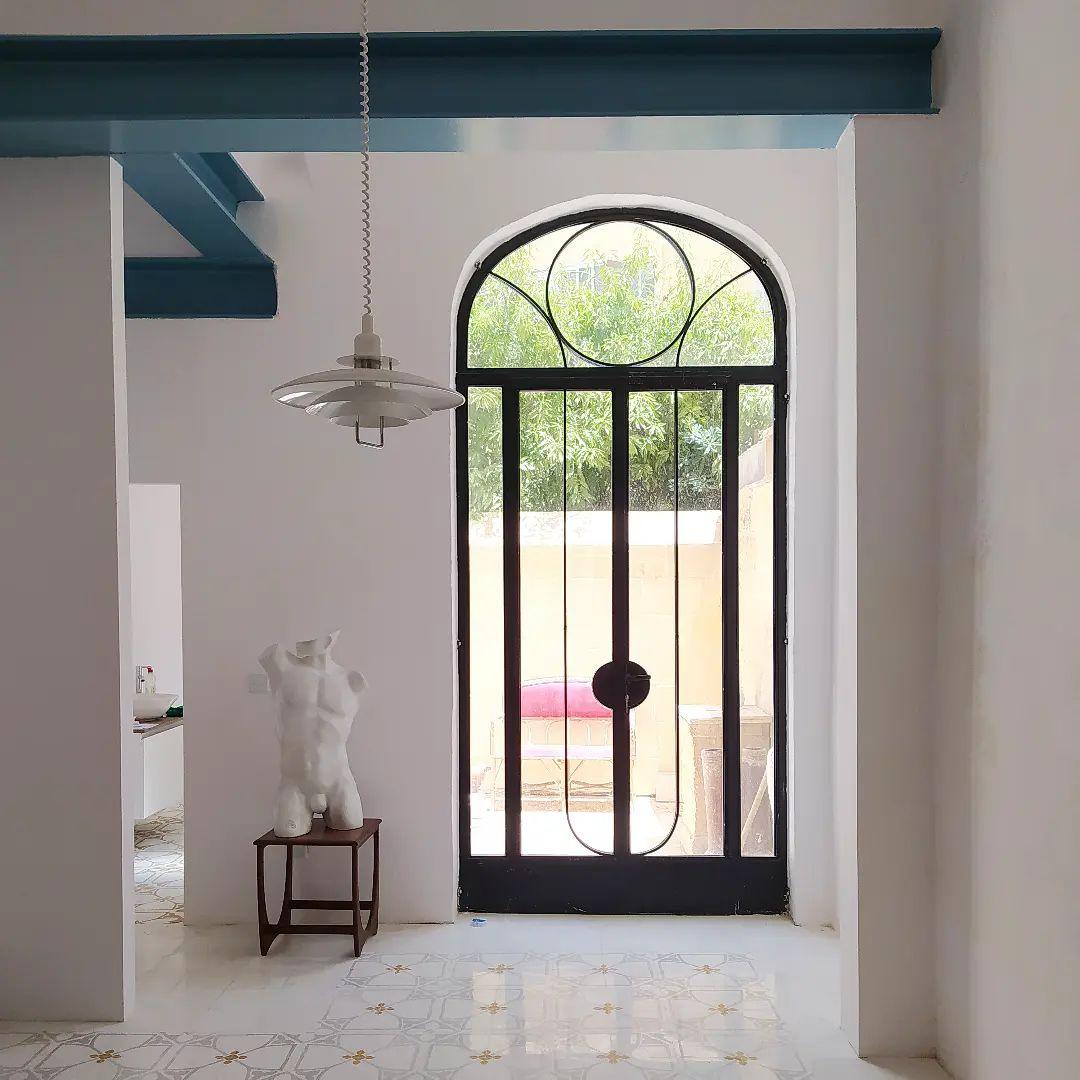 Divor Aluminum Glam Pendant Lamp