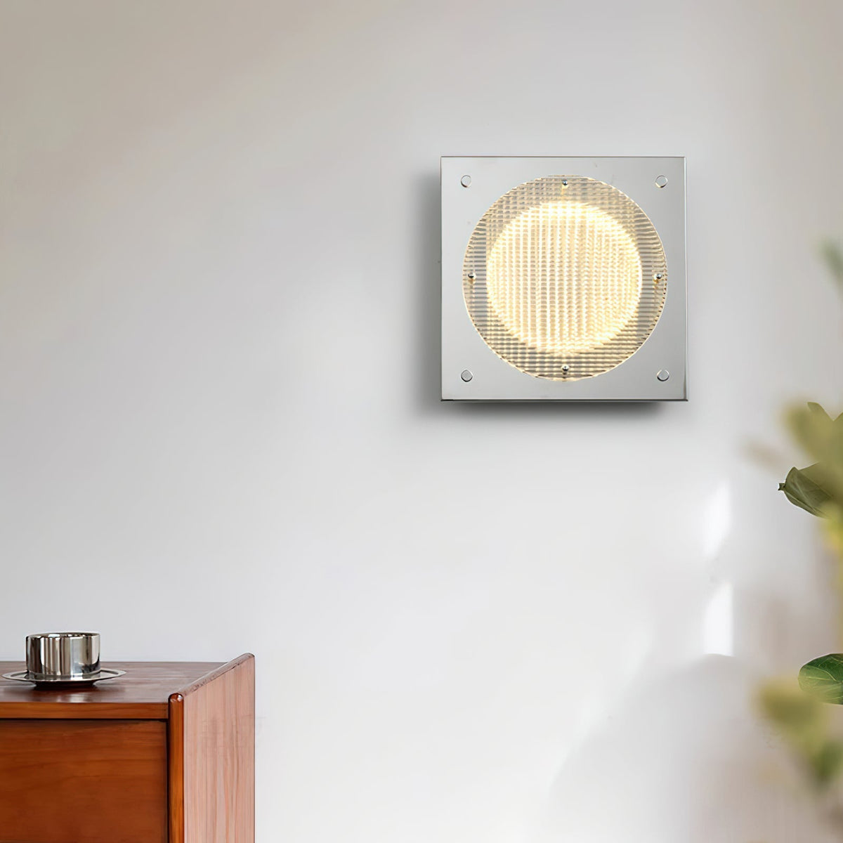 Isolora Nordic Art Shield Sconce Wall lamp