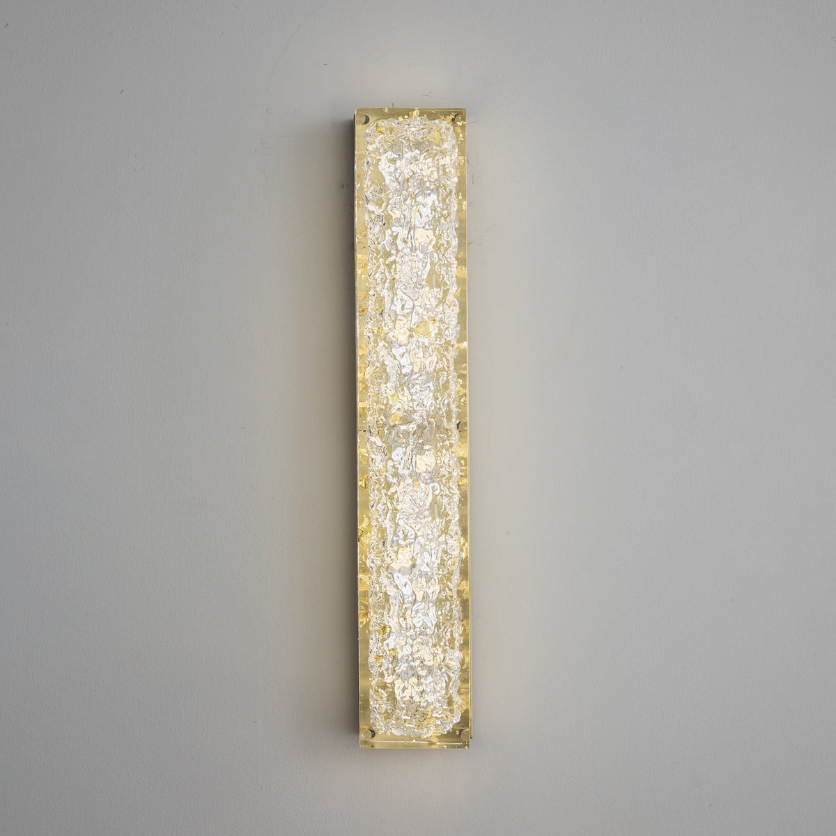 Mavi Prismatic Rectangle Resin Wall Lamp