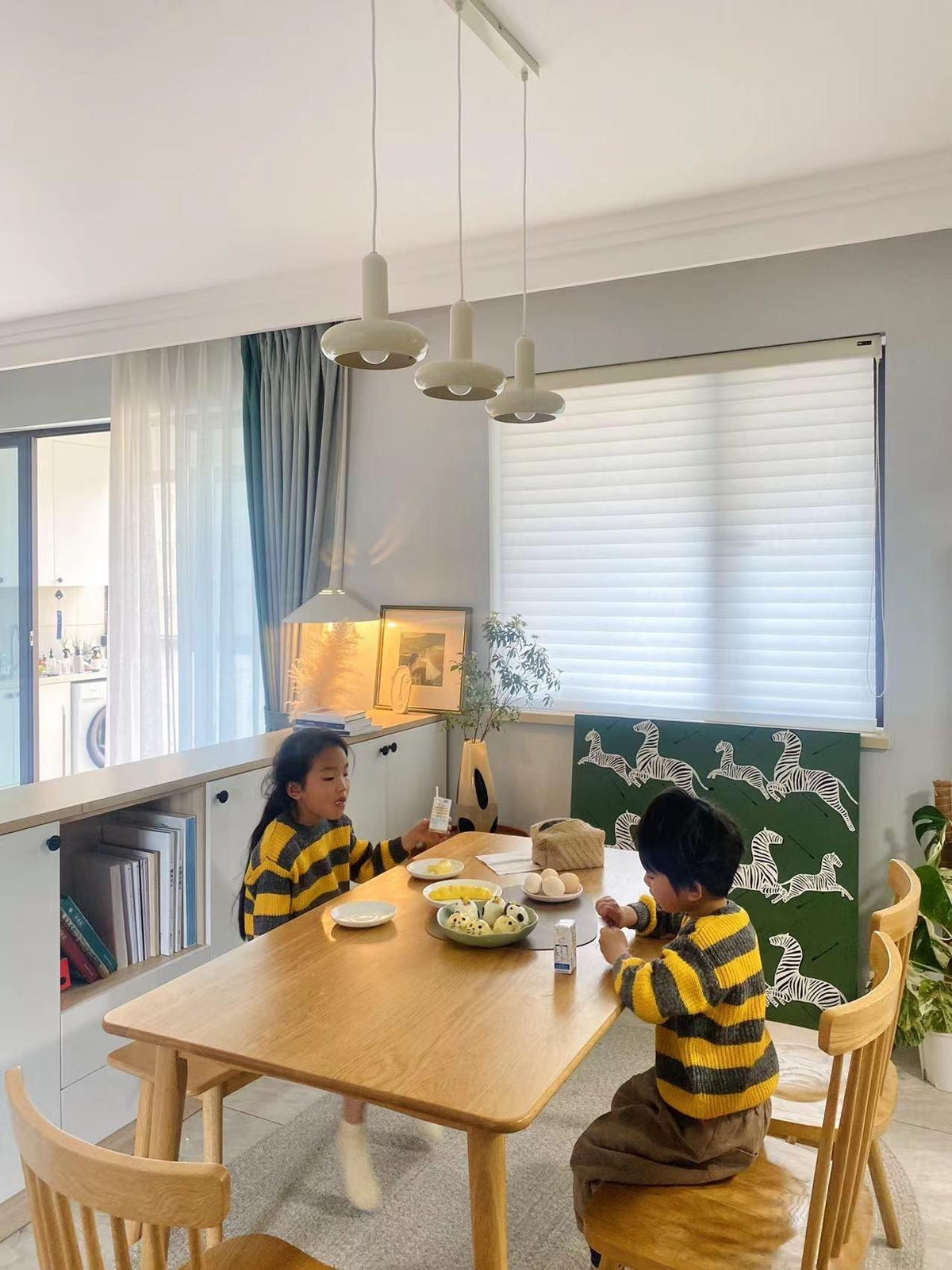 Lunaren Cozy Classic Pendant Light
