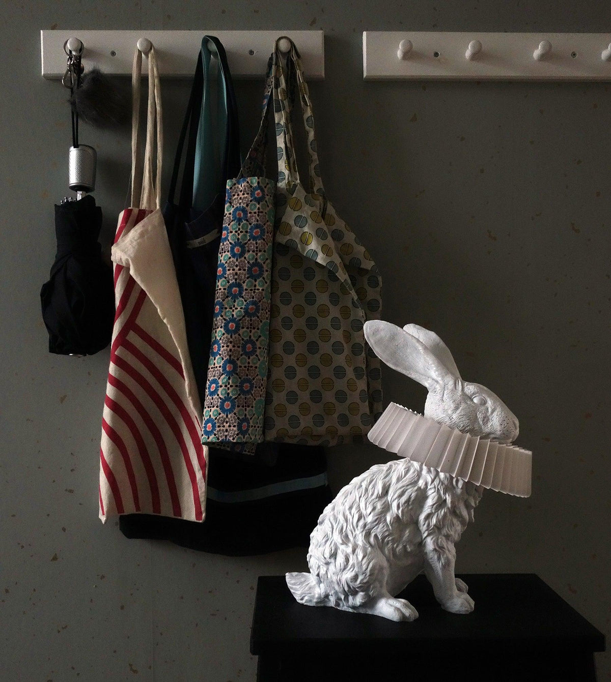 Bravore Rabbit X Table Lamp