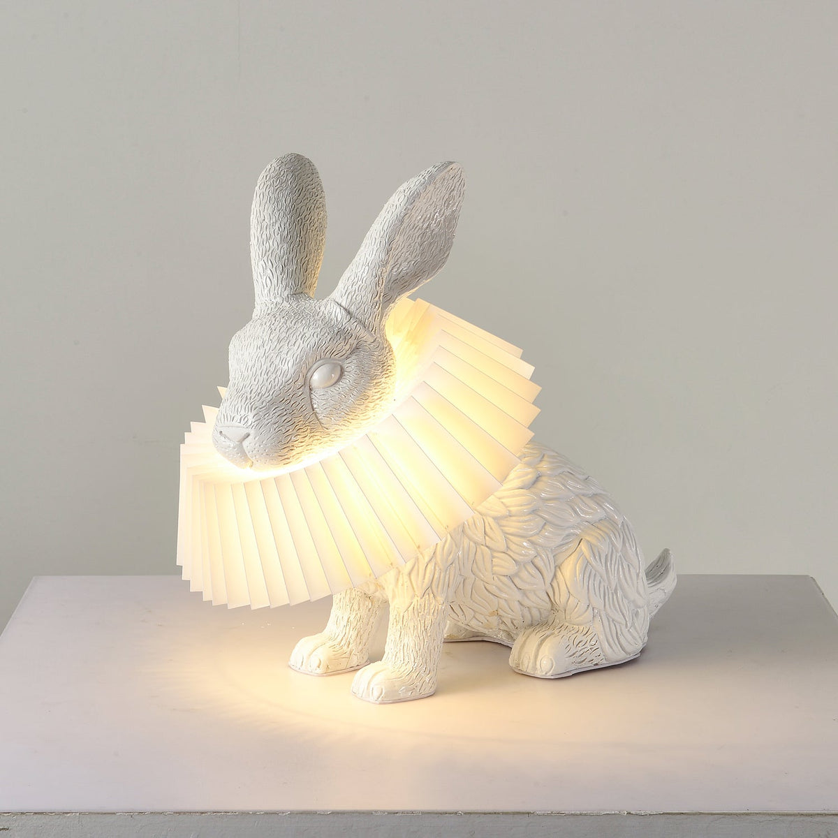 Bravore Rabbit X Table Lamp
