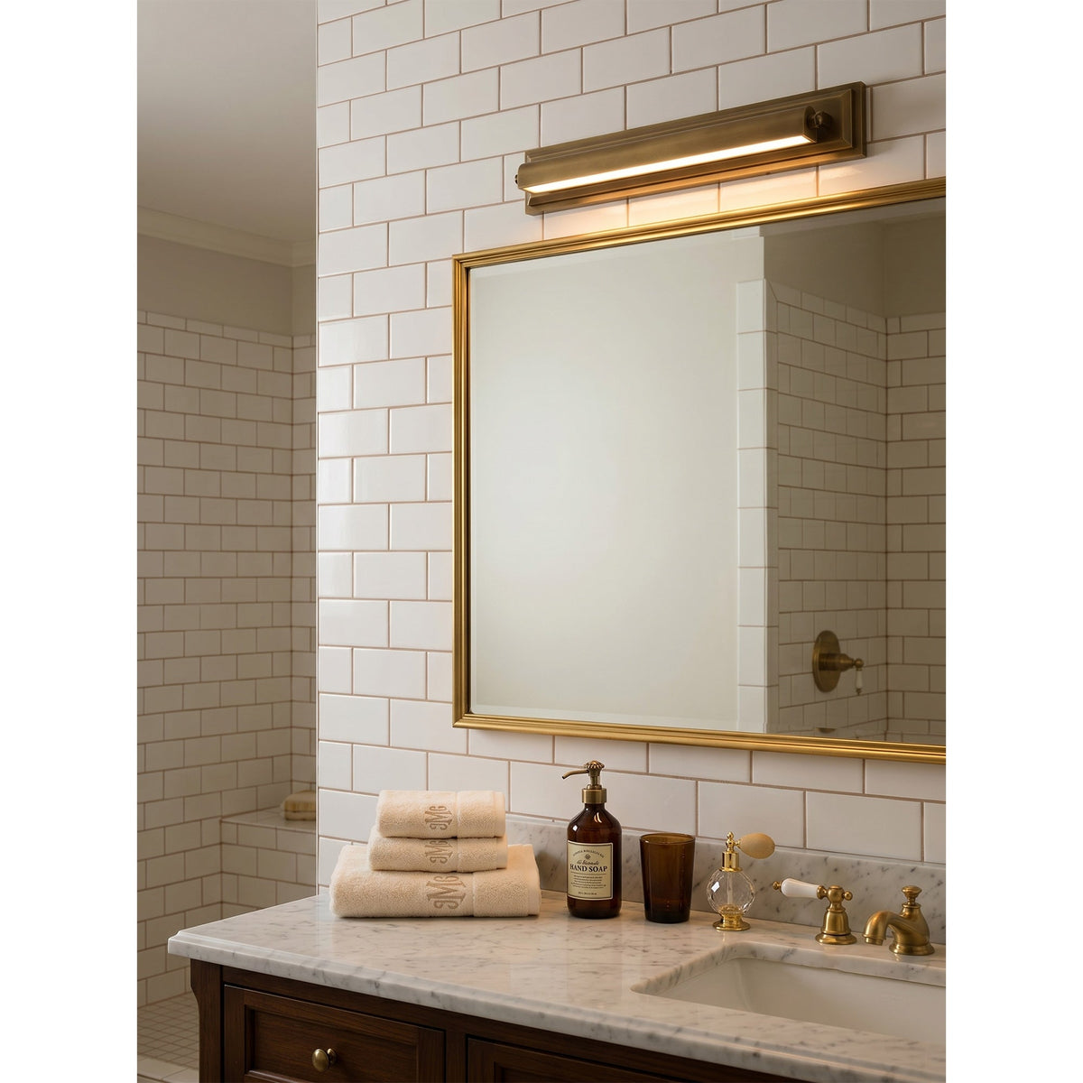 Eblin Brass Indoor Wall Light