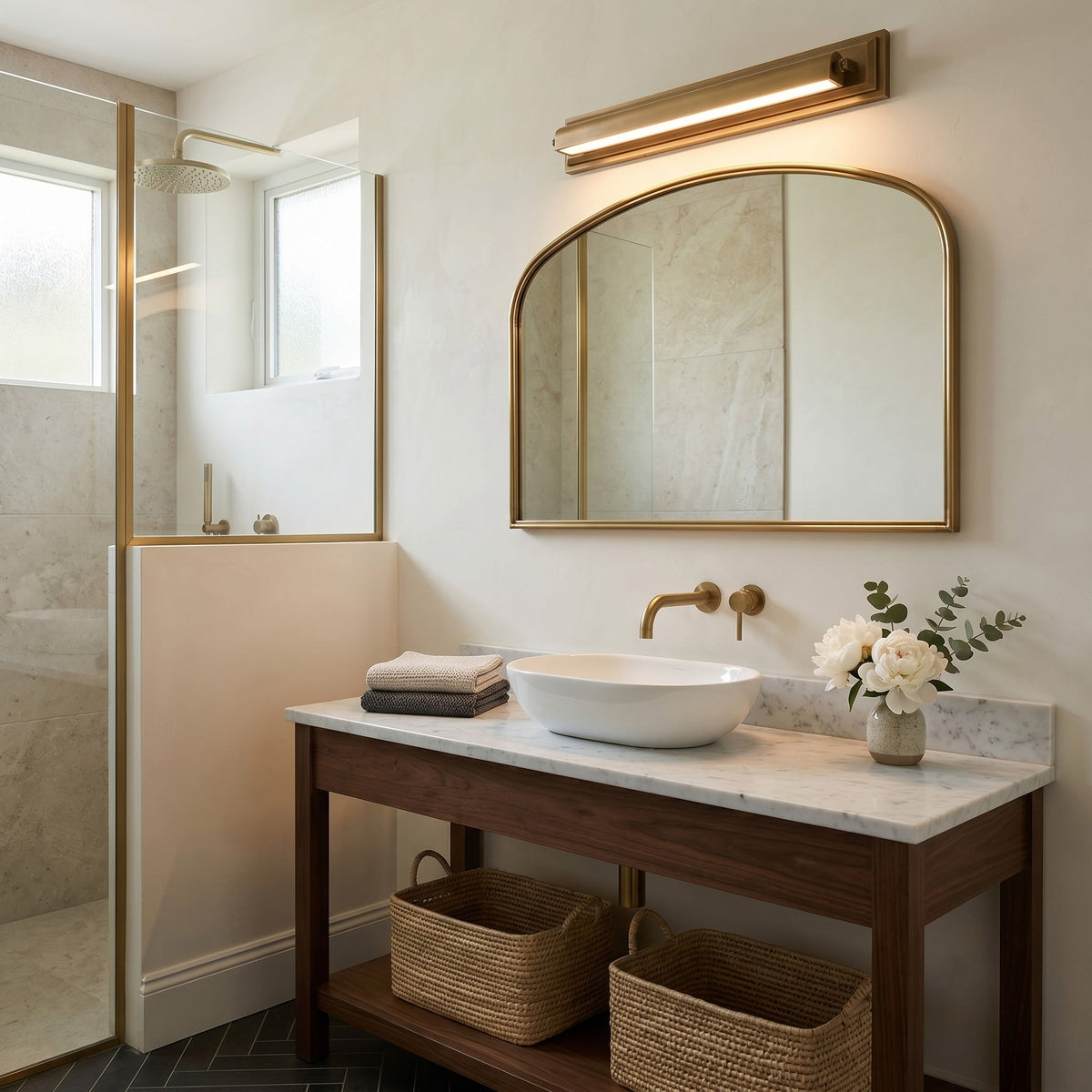 Eblin Brass Indoor Wall Light