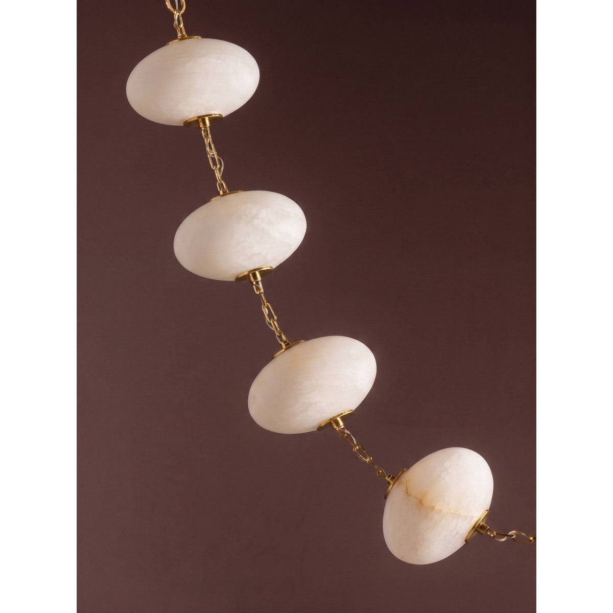Viraoena Chandelier
