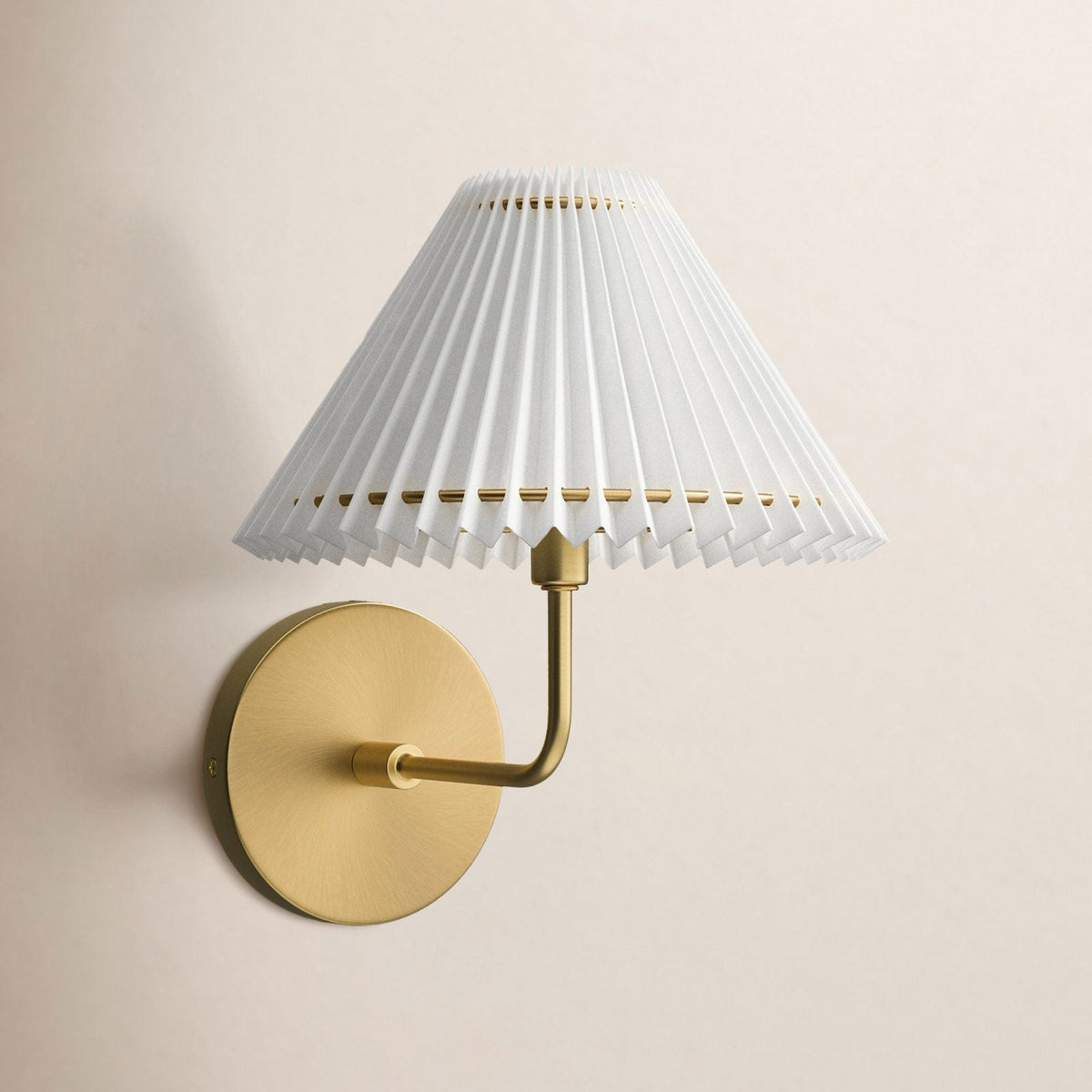 Cirinora Wall Sconce