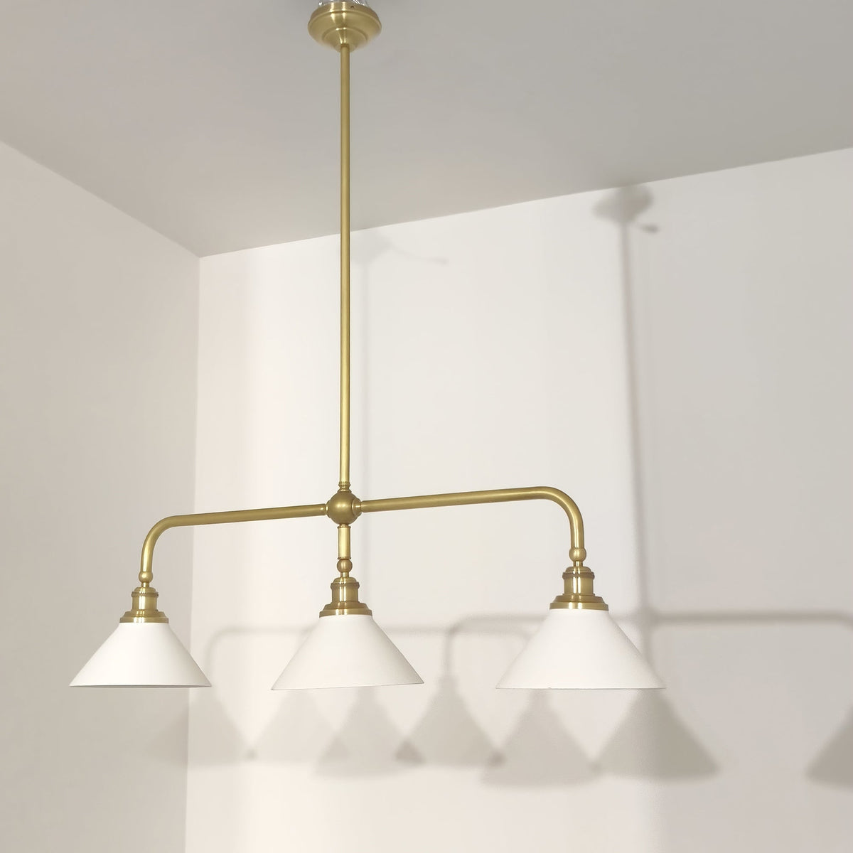 Oriivaria Brass Elegance Chandelier 3 Heads