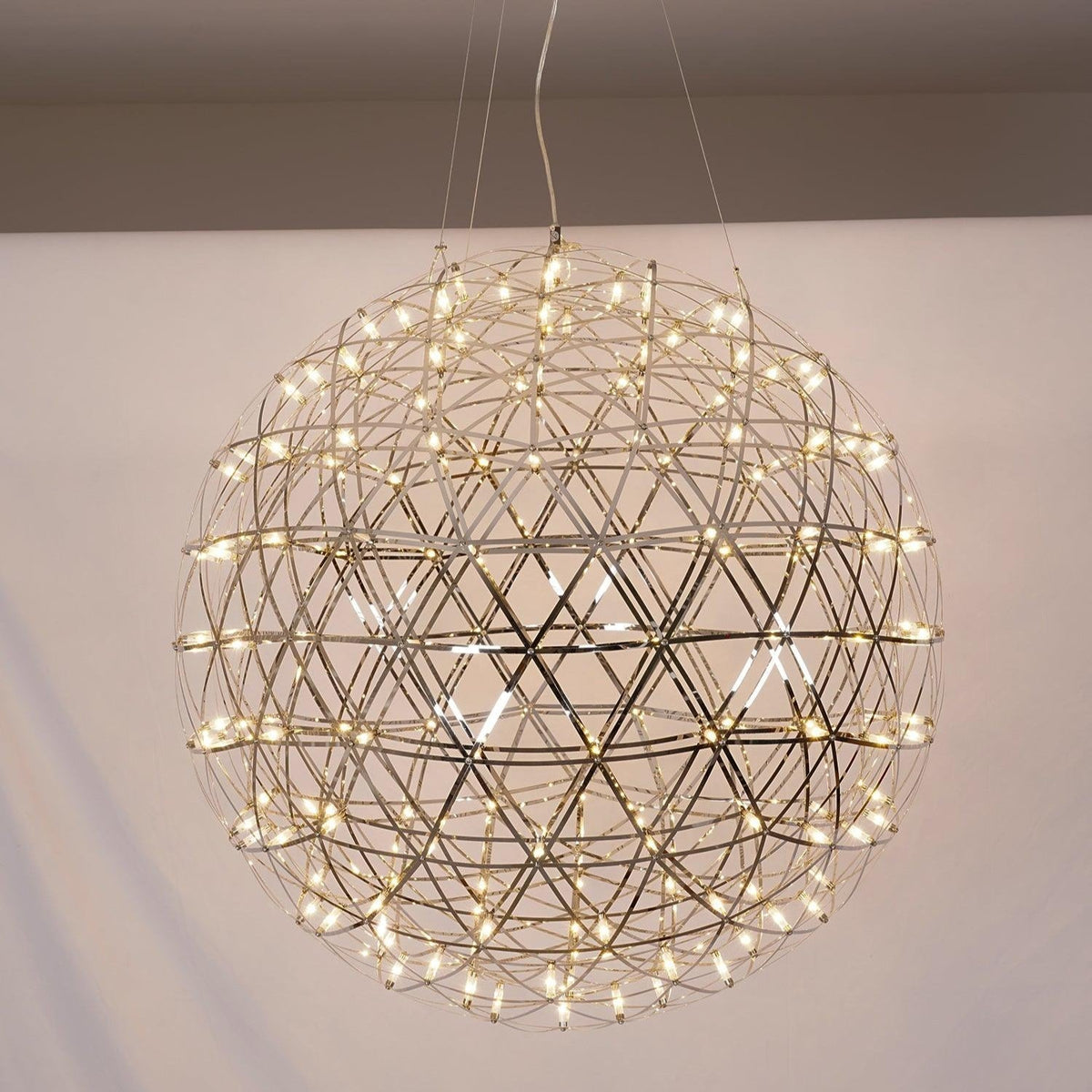 Sylvarin Gold Spark Ball Pendant Light