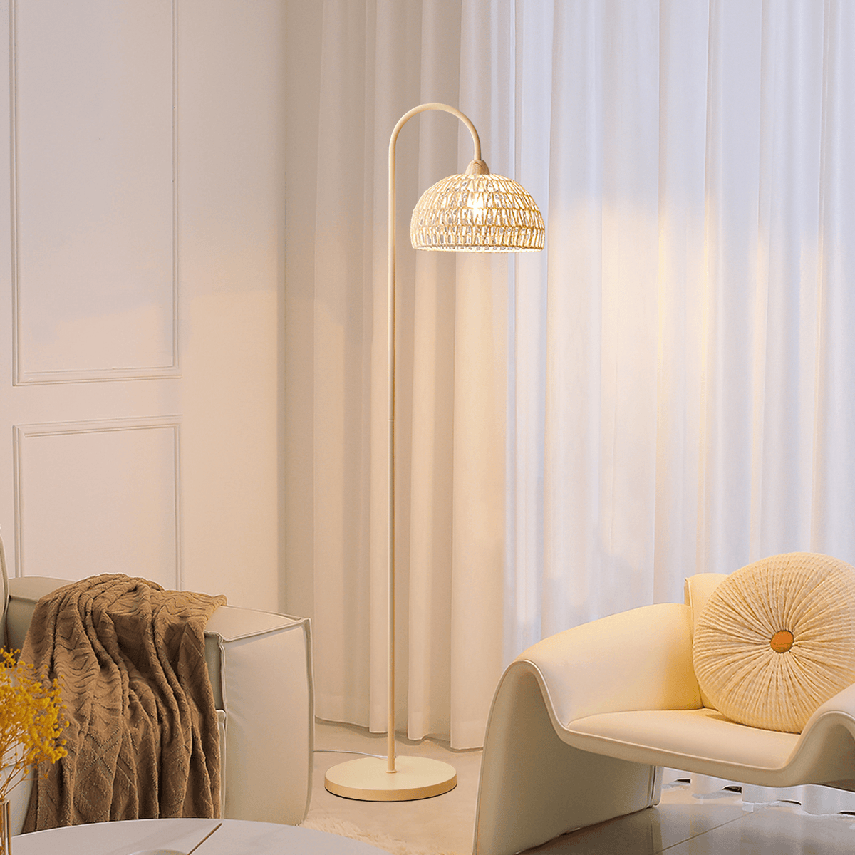 Tor Minimalist Floor Lamp