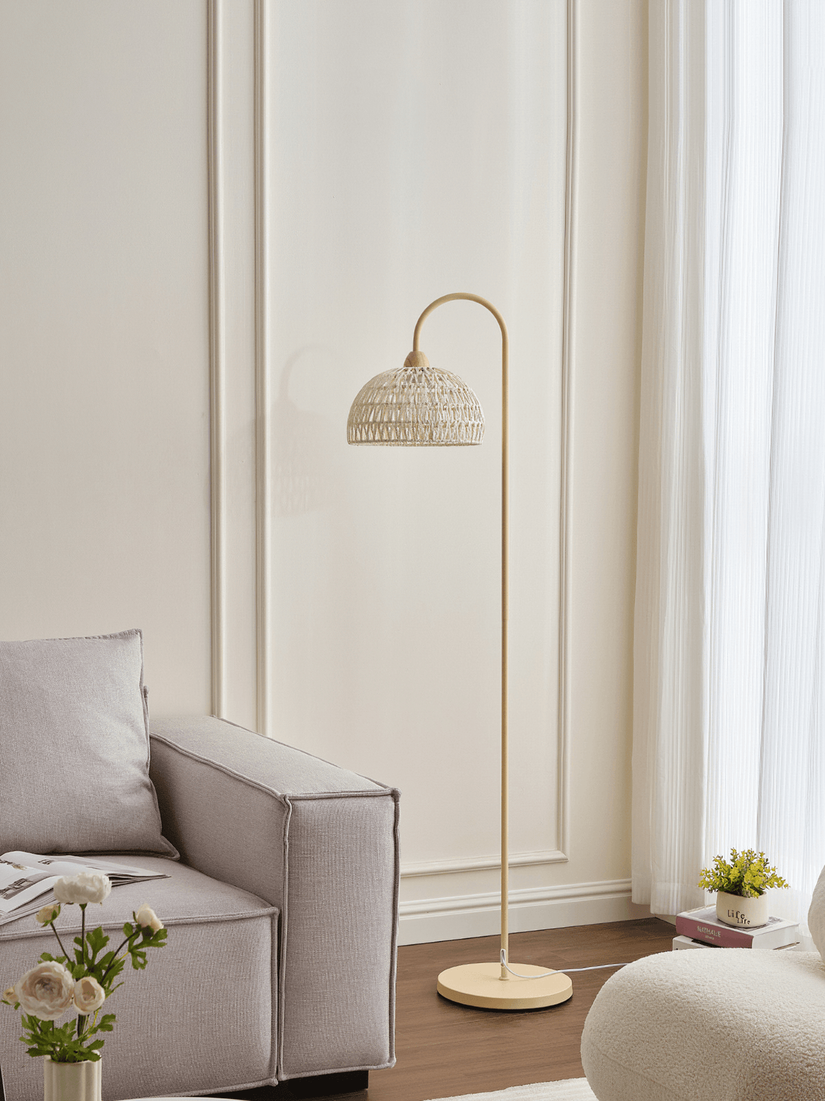 Tor Minimalist Floor Lamp