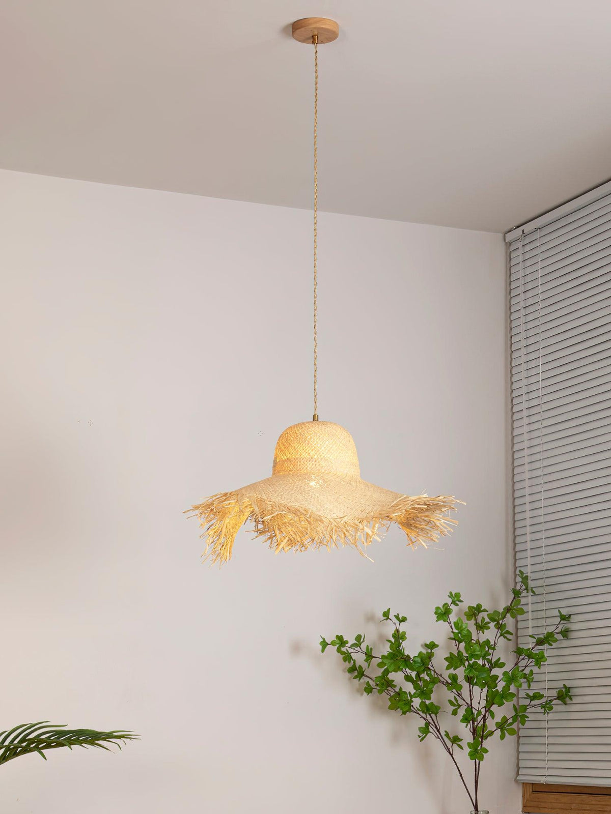 Vocan Rattan Vintage Pendant Light