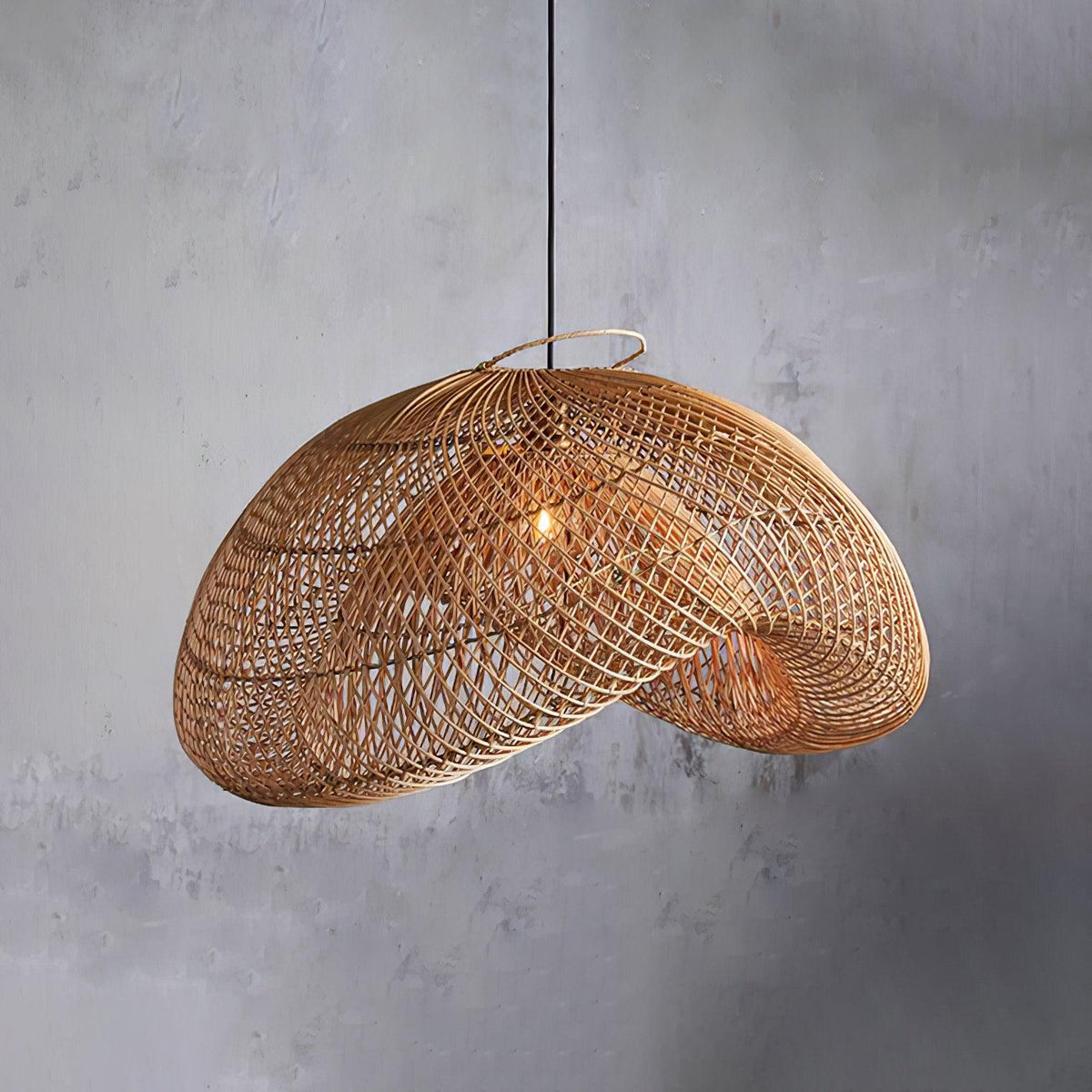 Averon Rattan Vintage Pendant Light