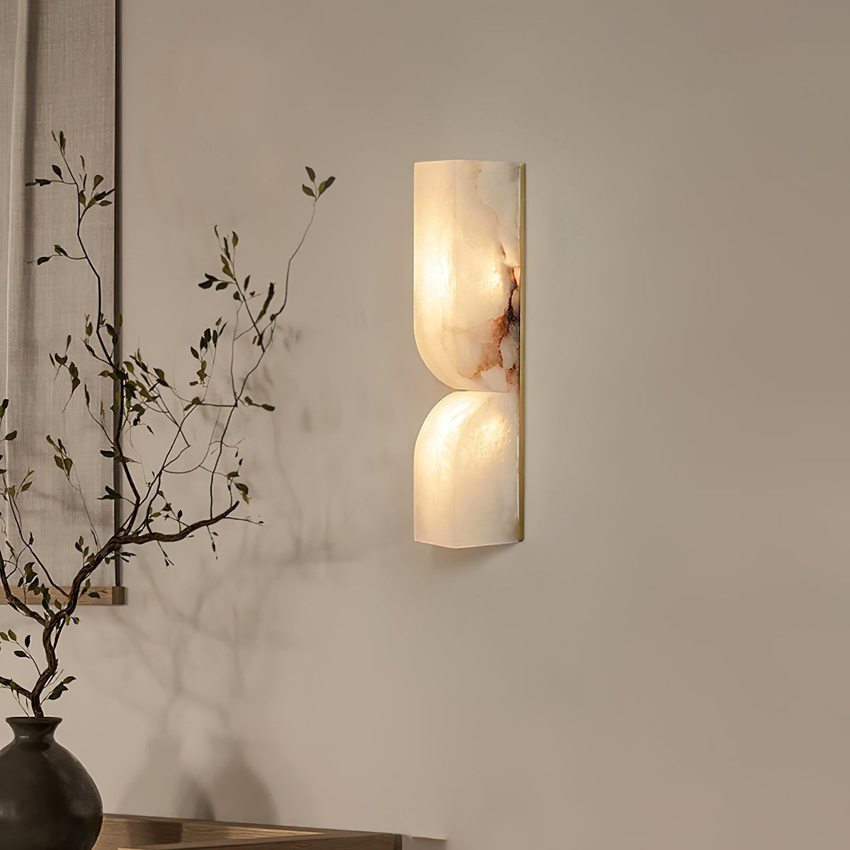 Lumivaria Wall Lamp