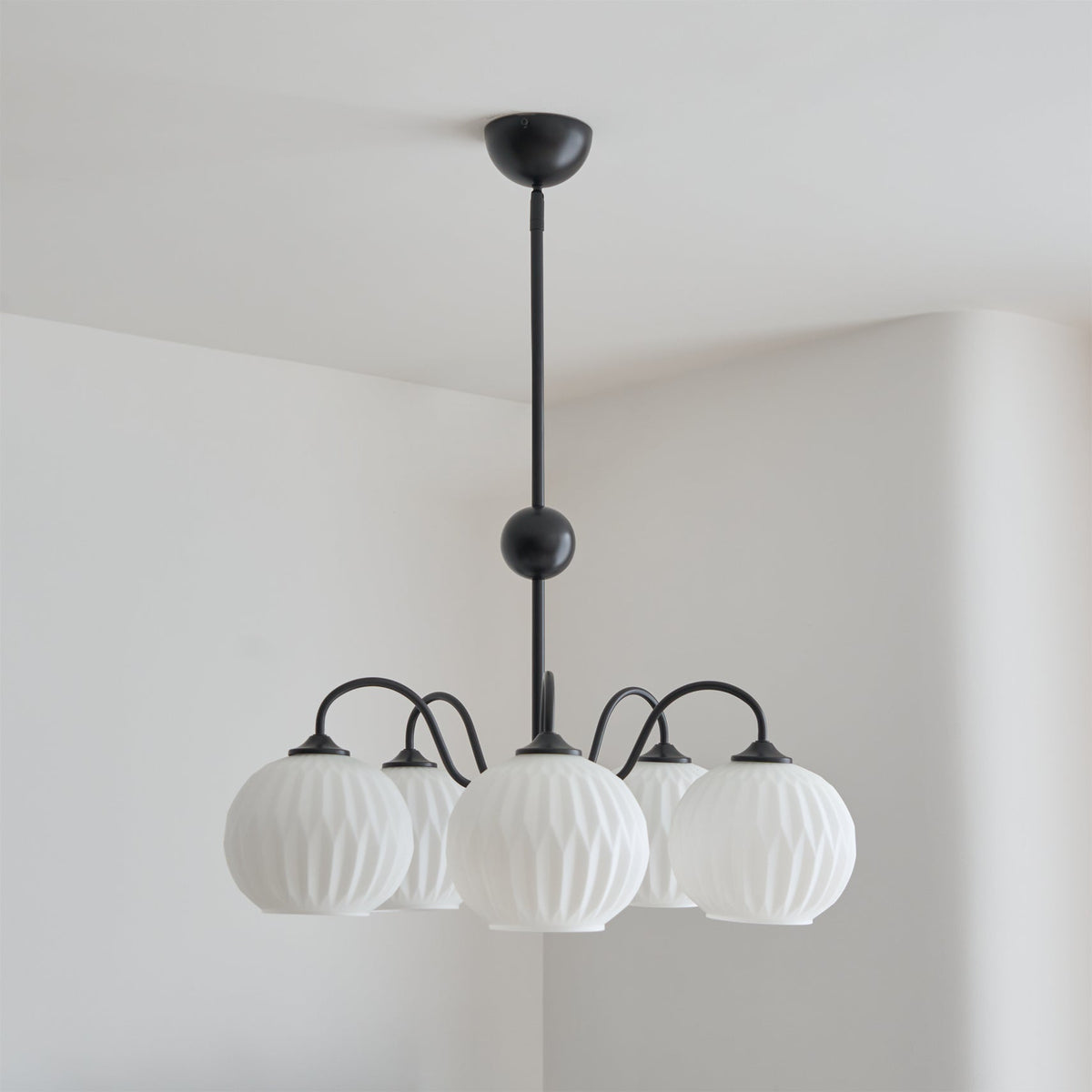 Velaaria Chandelier Green Ribbed Glass Modern 8-Light