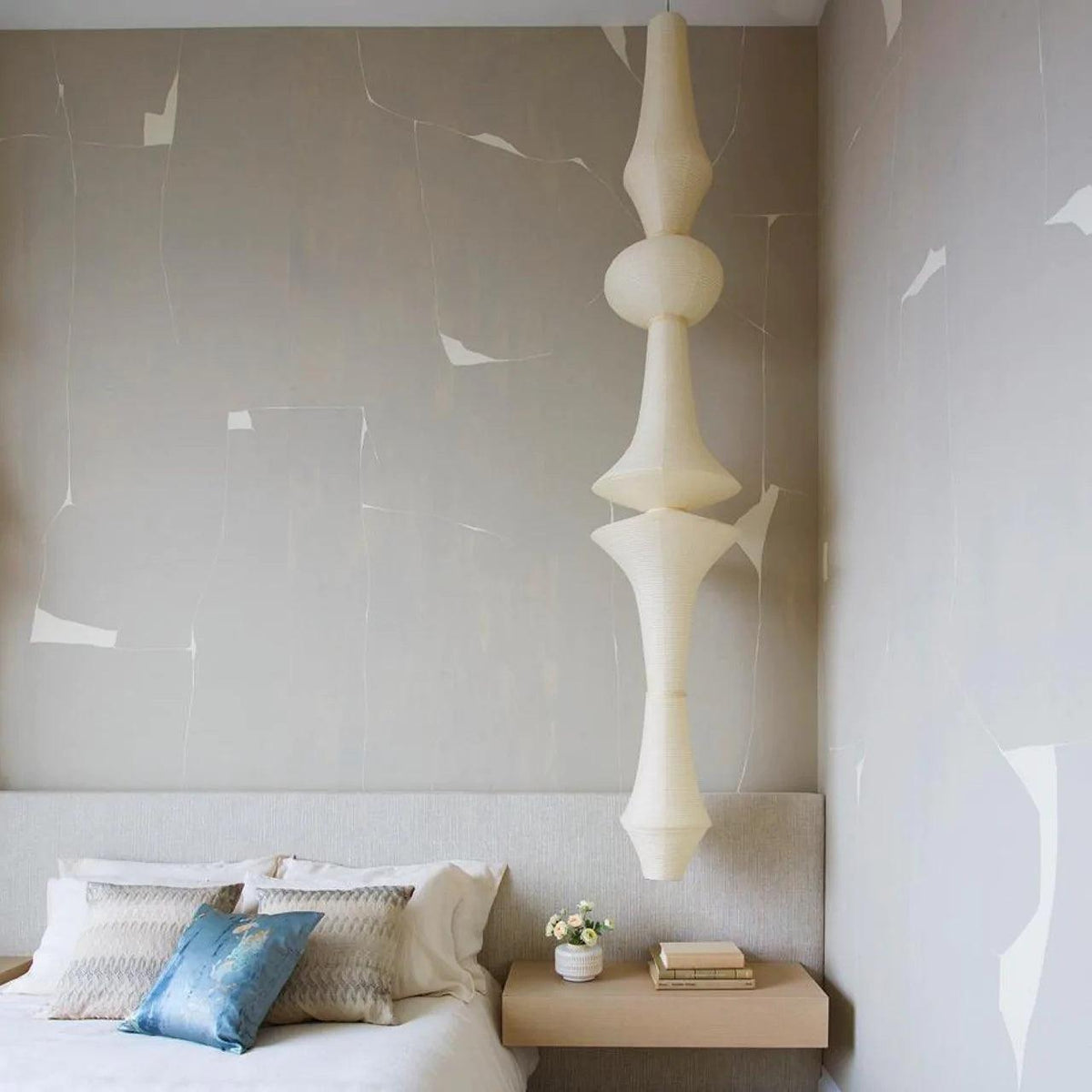 Isalo Washi Paper E Pendant Light