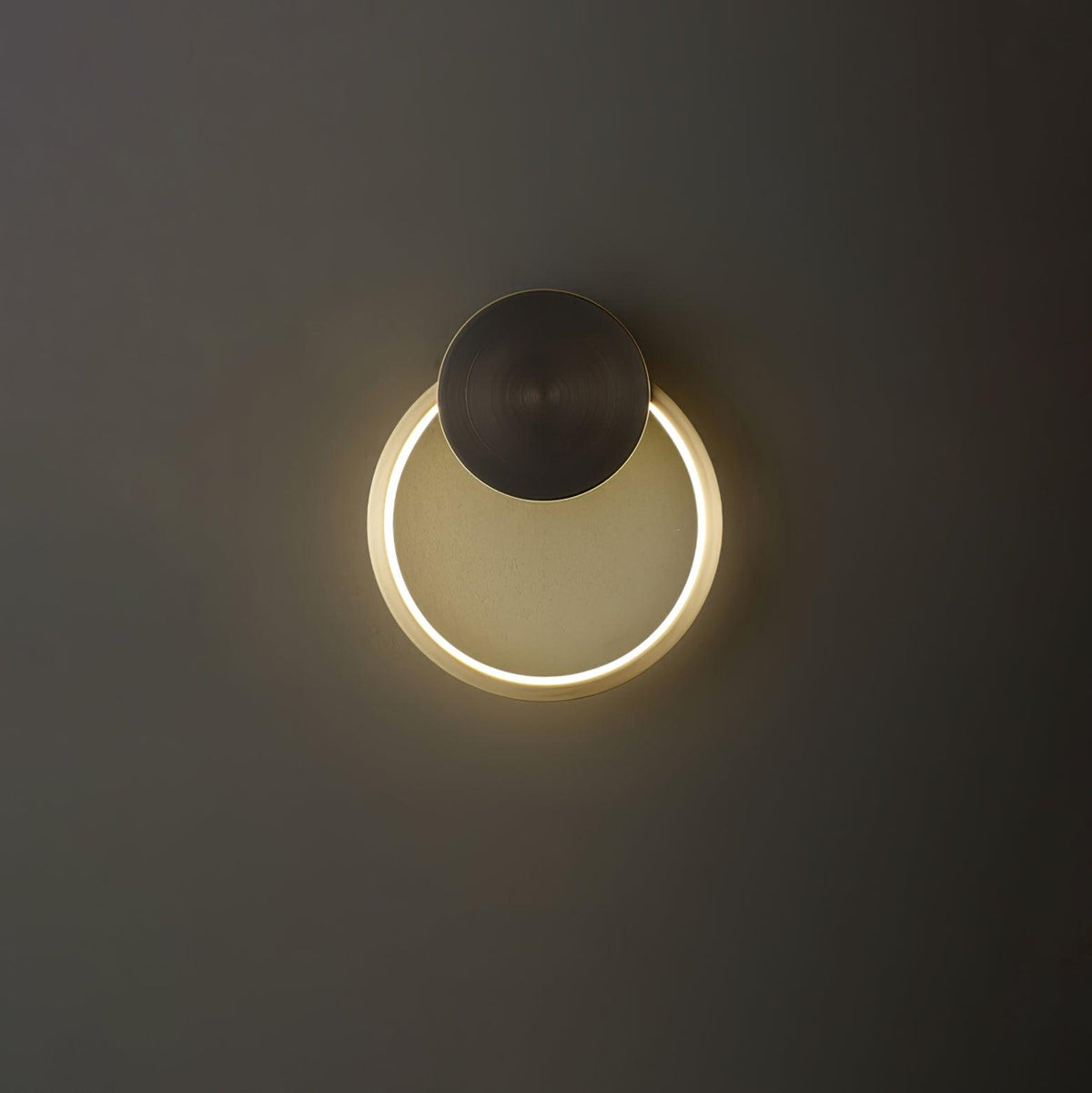 Oriaenne Wall Light Modern Minimalist Ring Shaped LED Brass Metal