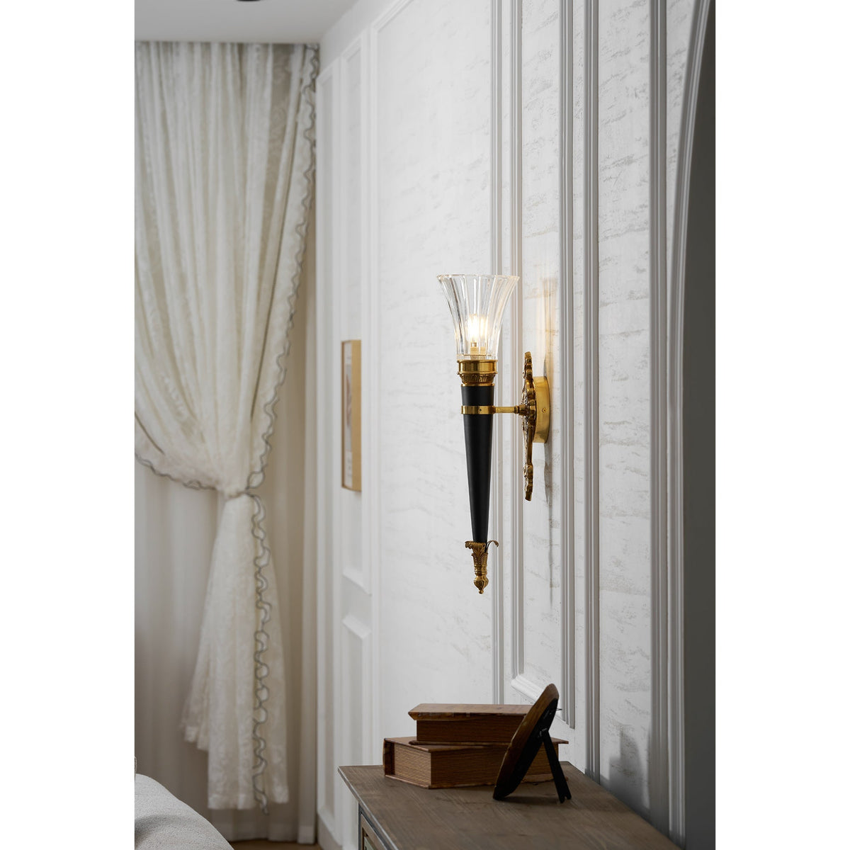 Emna Torch Indoor Wall Light