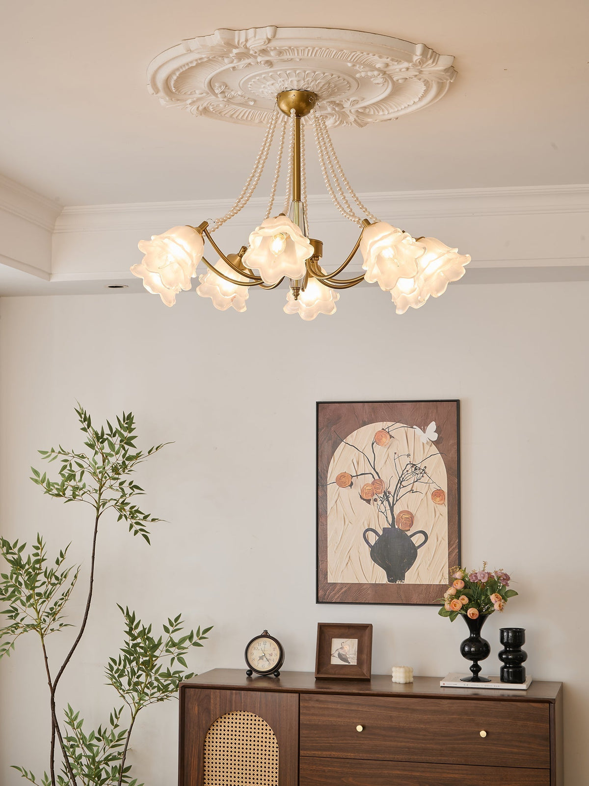 Allirila Traditional Elegance Vintage Bloom Pearls Glass Chandelier