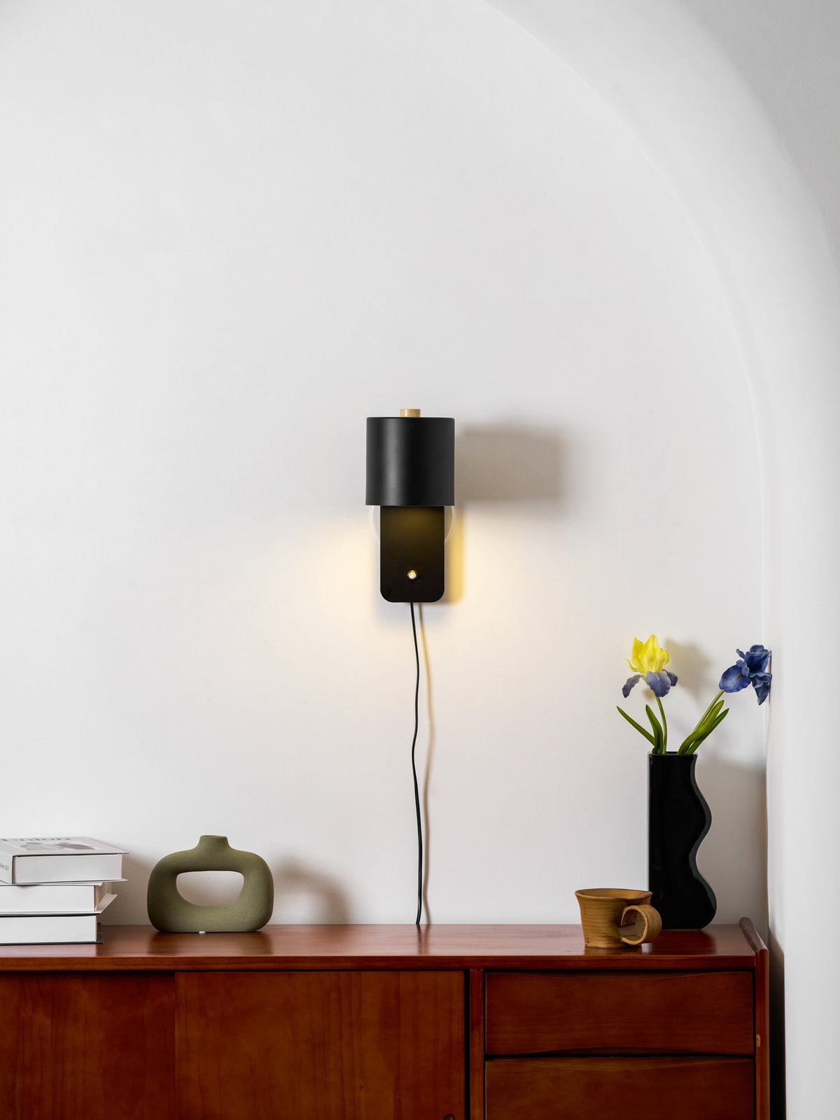 Buxia Rotatable Cylinder Plug In Indoor Wall Light