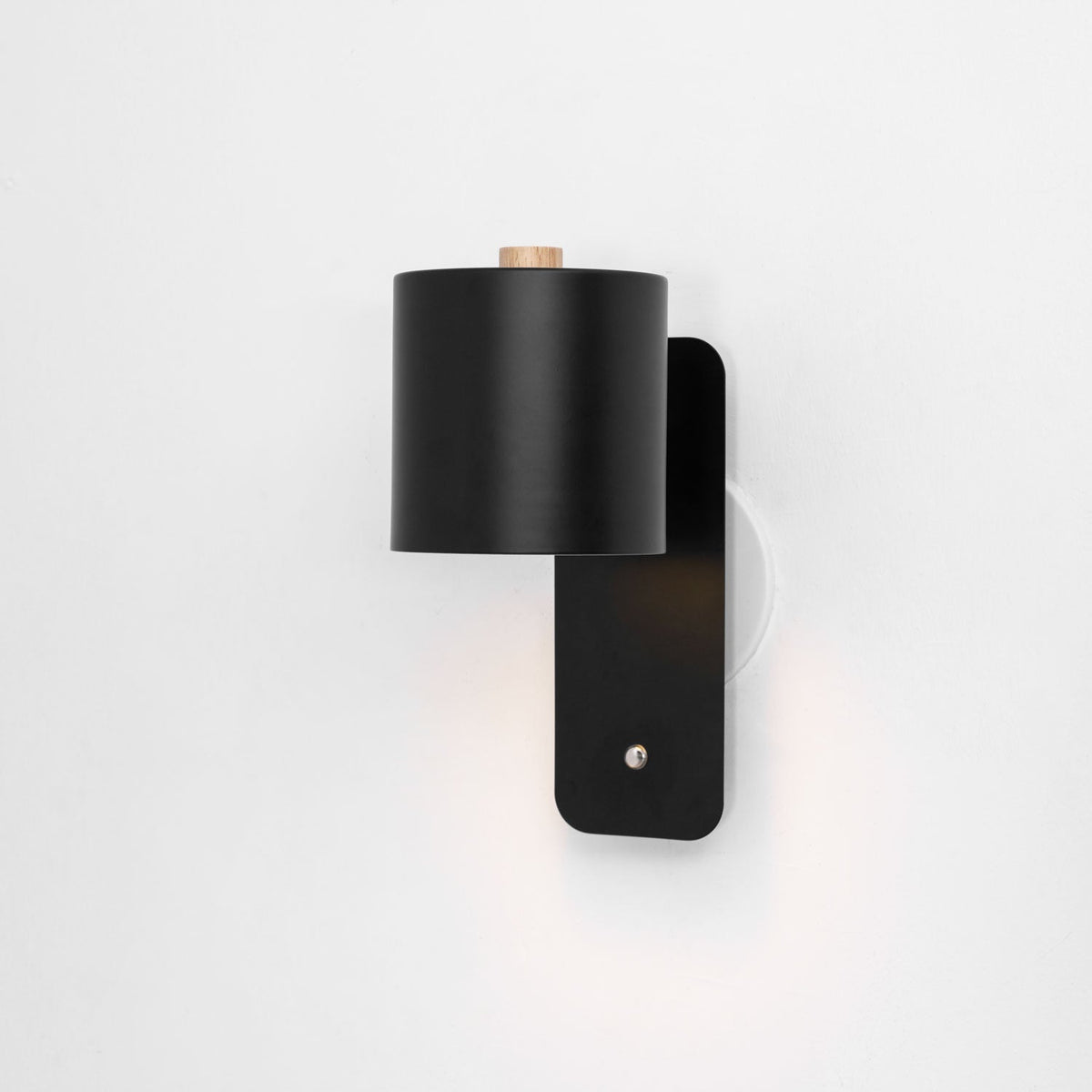 Yebel Rotatable Cylinder Rechargeable Indoor Wall Light