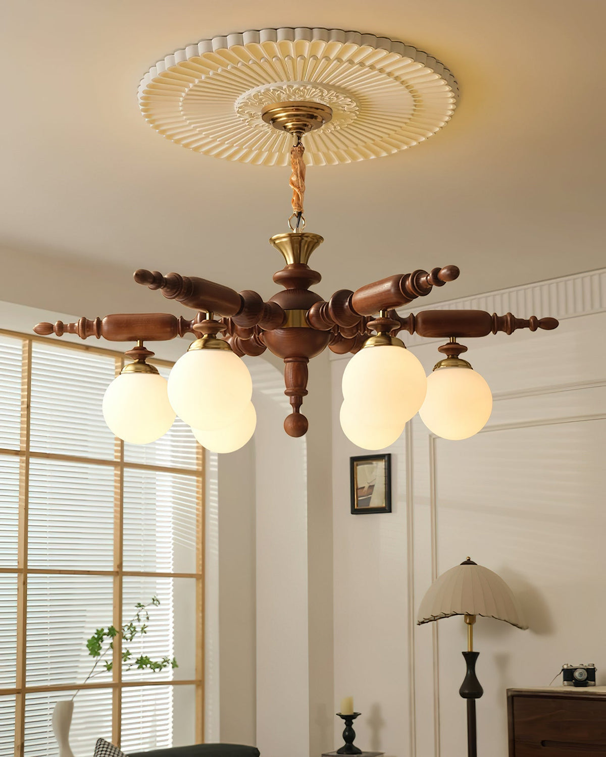 Olvenir Rustic Wood Glass Chandelier