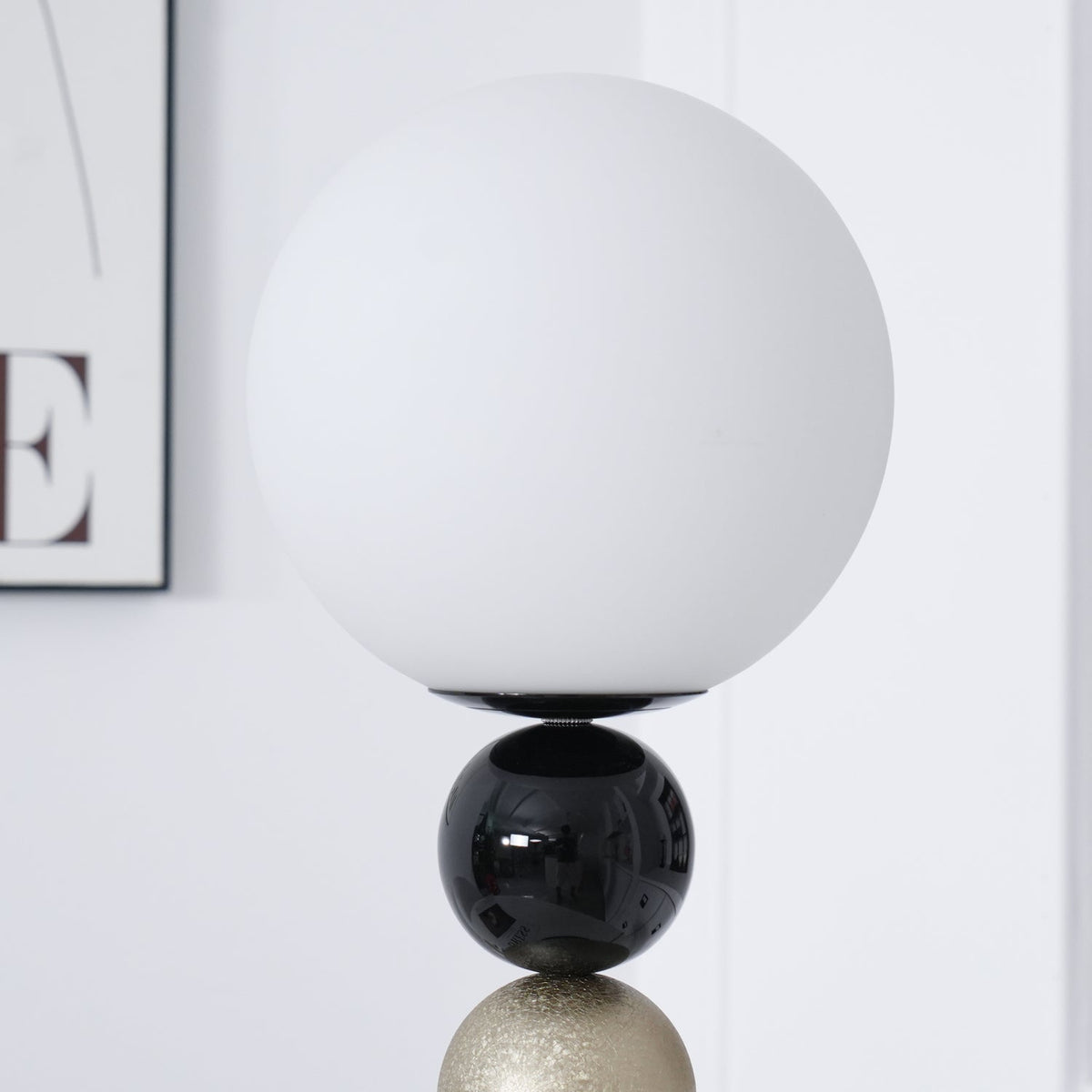 Orbital Balls Stacking Table Lamp