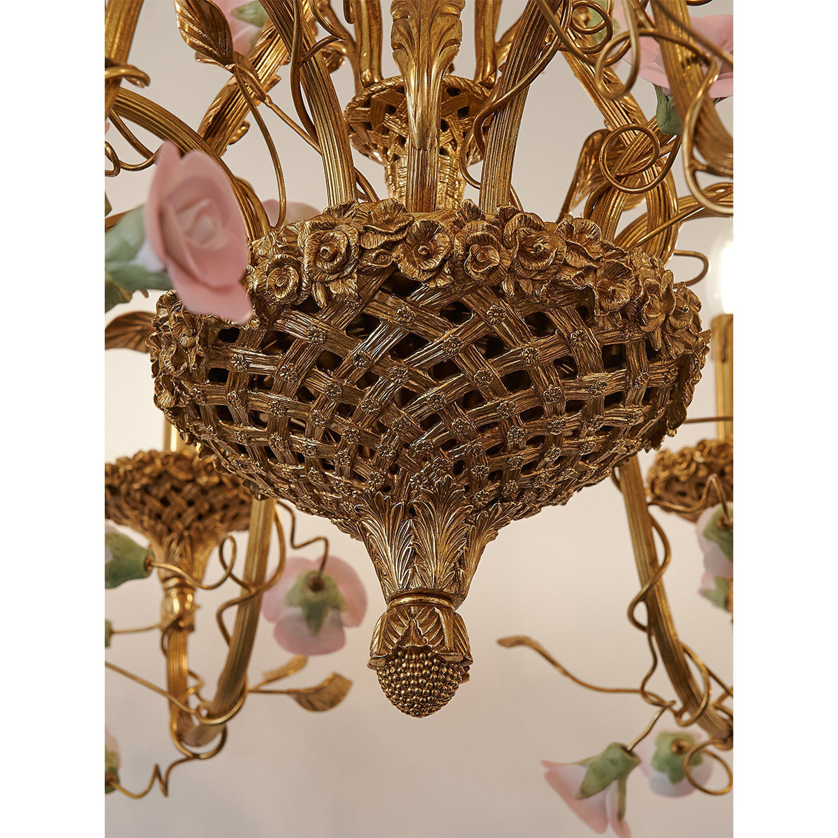 Teriariel Flowers Chandelier