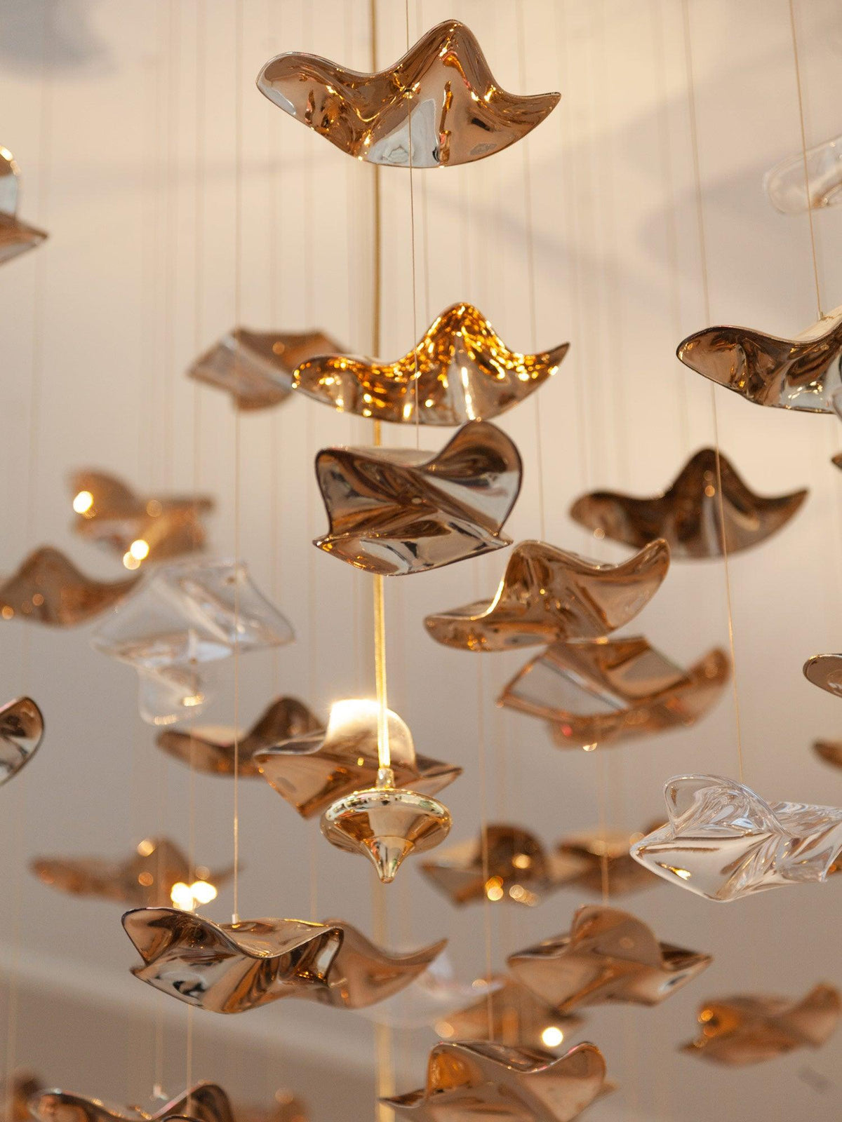 Lisk Luxury Brass Linear Chandelier
