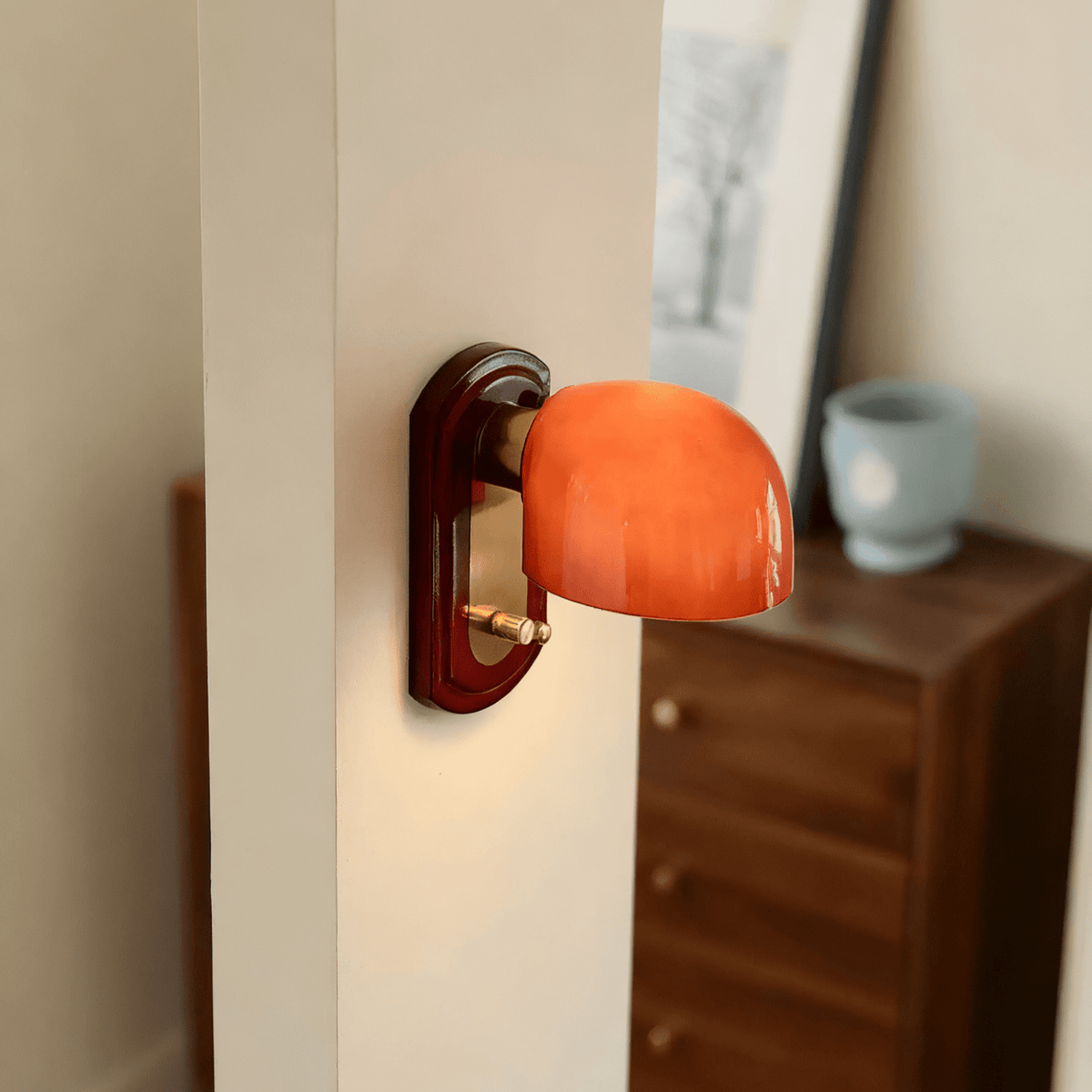 Nolia Dome Indoor Wall Light