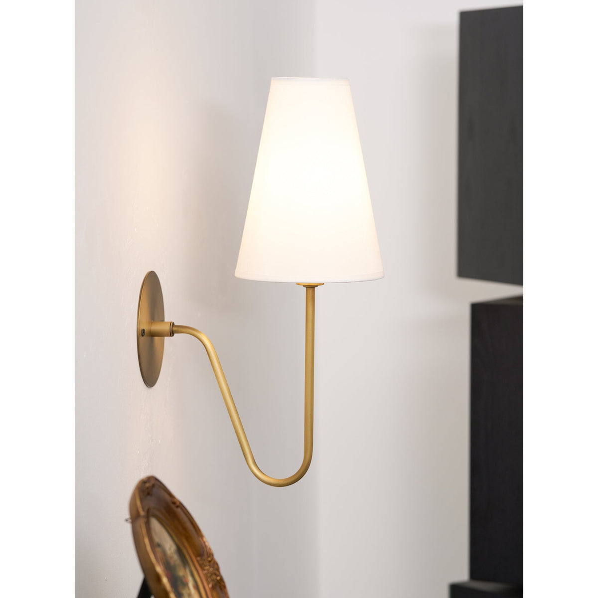 Palo Brass Indoor Wall Light