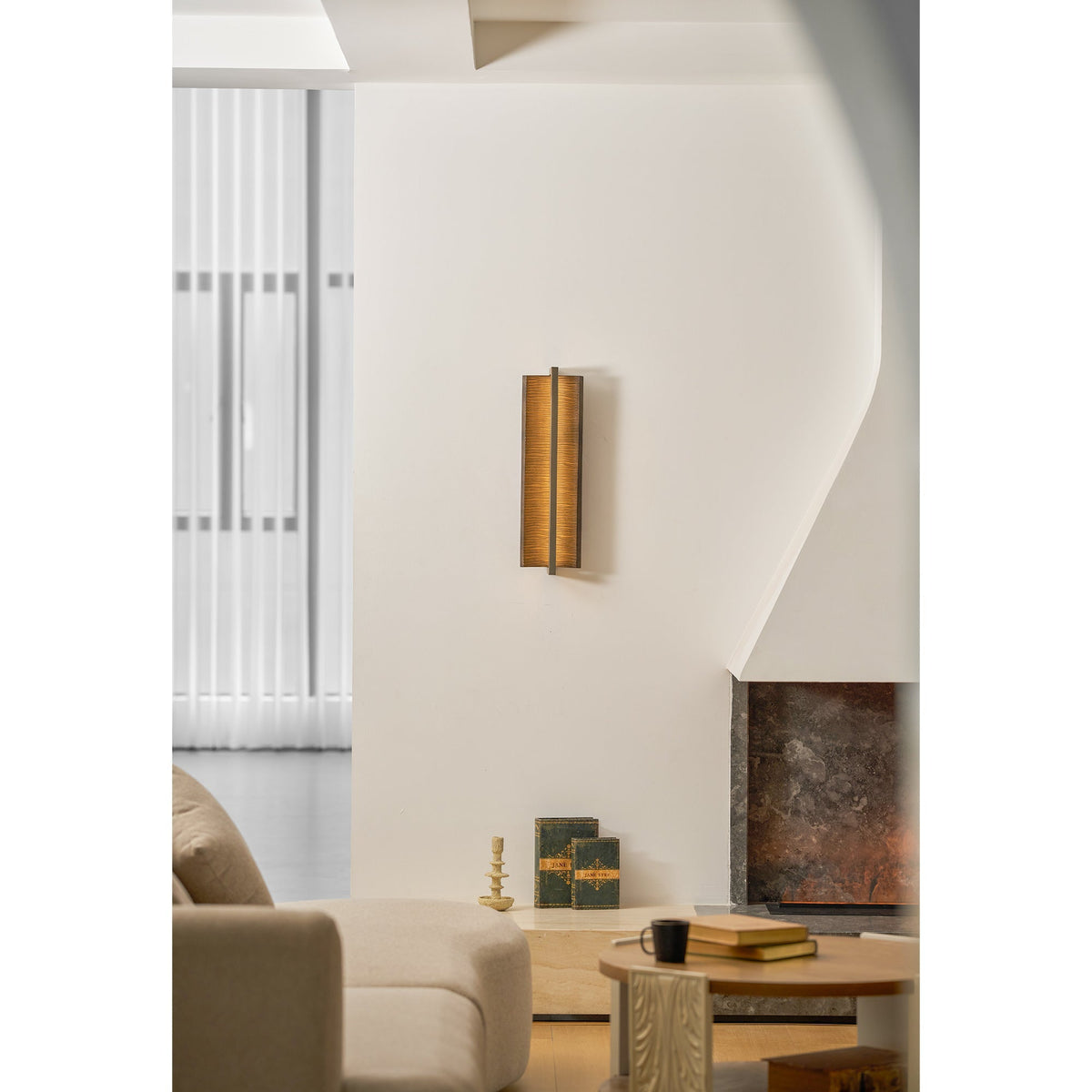 Hapa Art Deco Indoor Wall Light