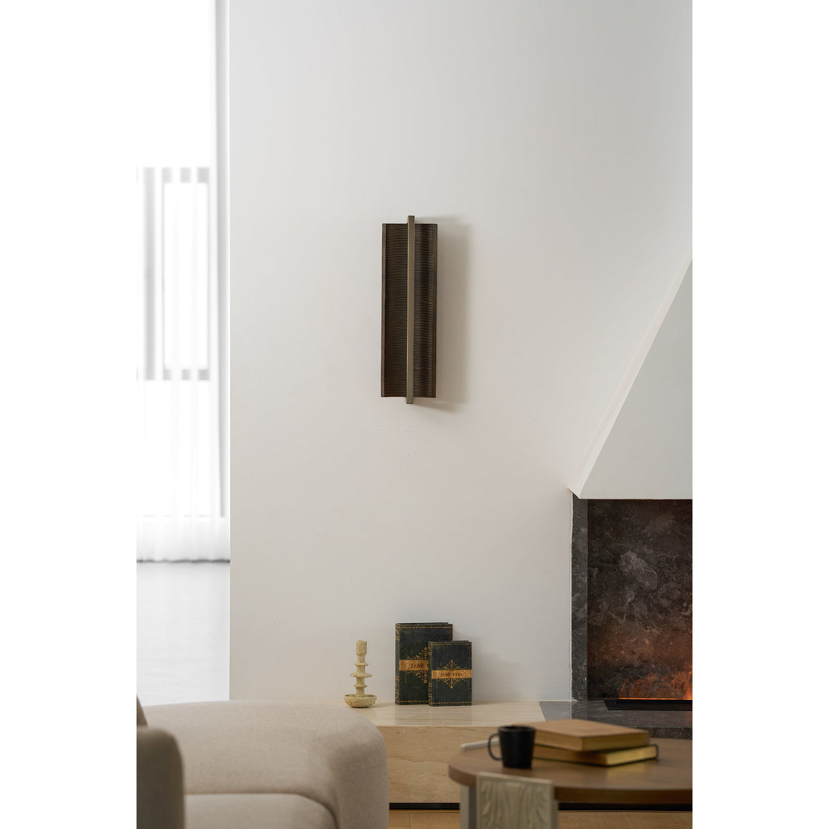 Hapa Art Deco Indoor Wall Light