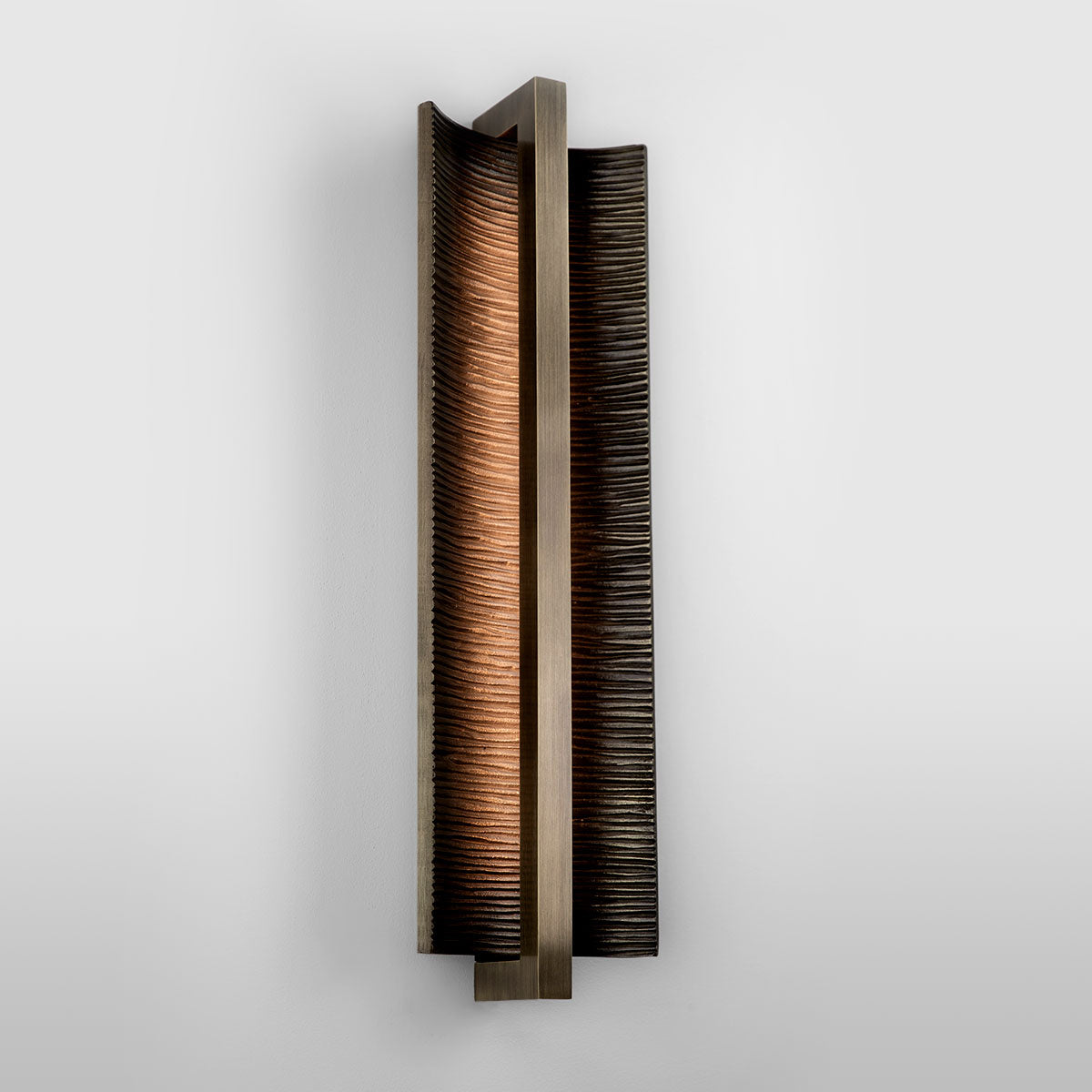 Hapa Art Deco Indoor Wall Light