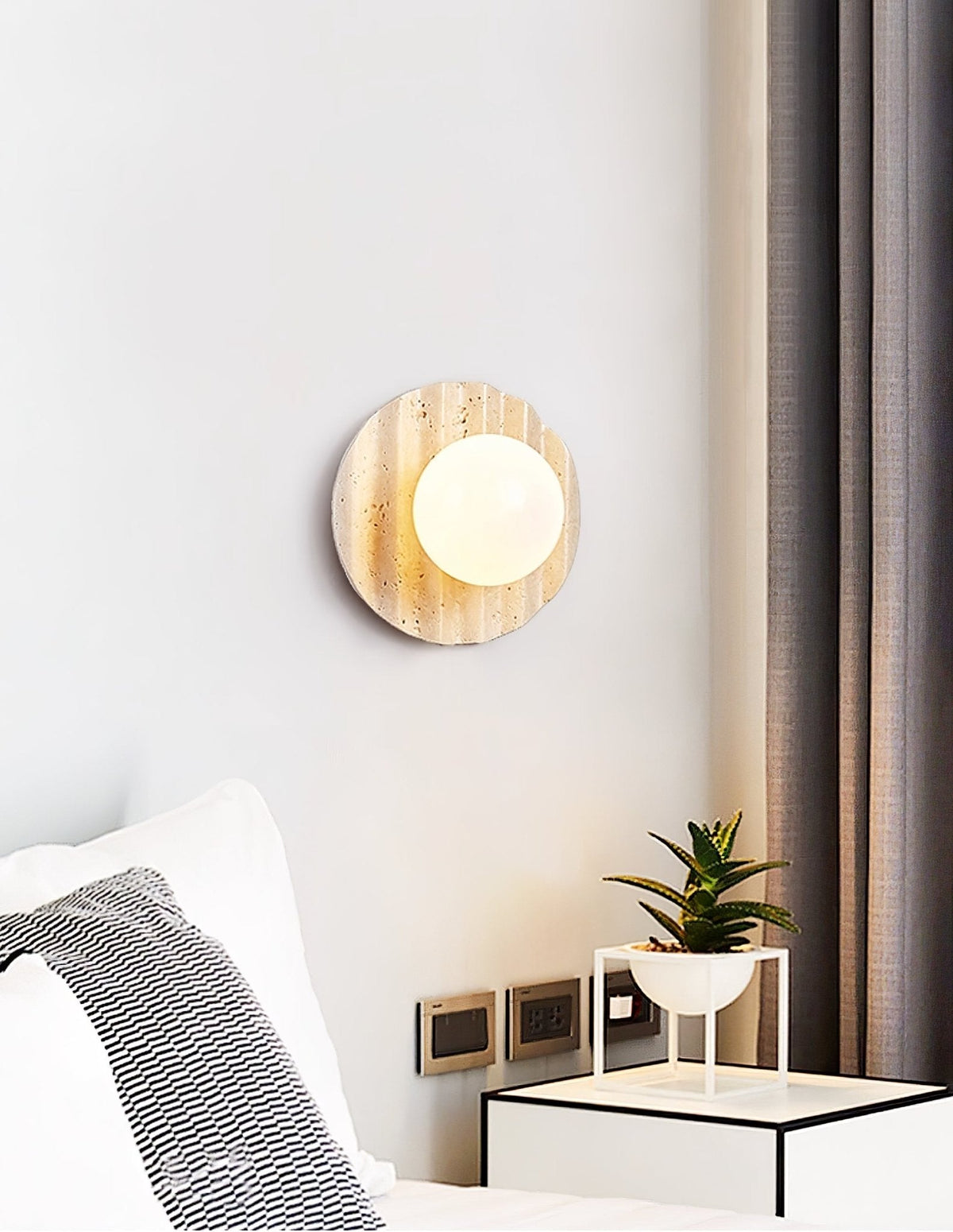 Aluk Travertine Wall Light