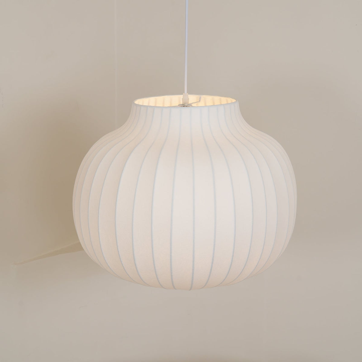 Teriivora Silk Ribbed Pendant Light