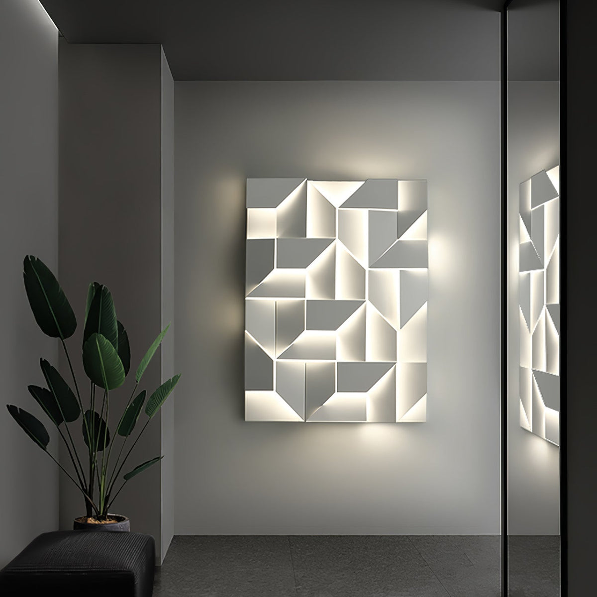 Deloza Shadows Rechargeable Grand Sconce Wall lamp