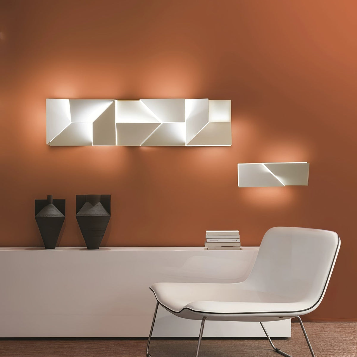 Deloza Shadows Rechargeable Grand Sconce Wall lamp