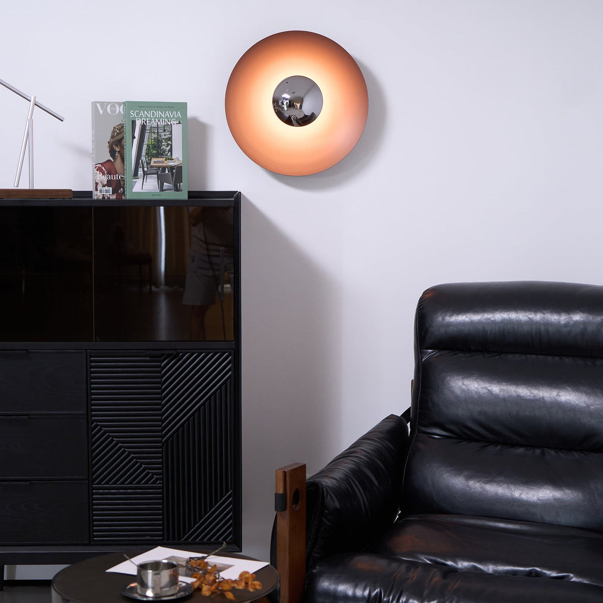 Erlirora Simplicity Glow Plug-in Wall Light