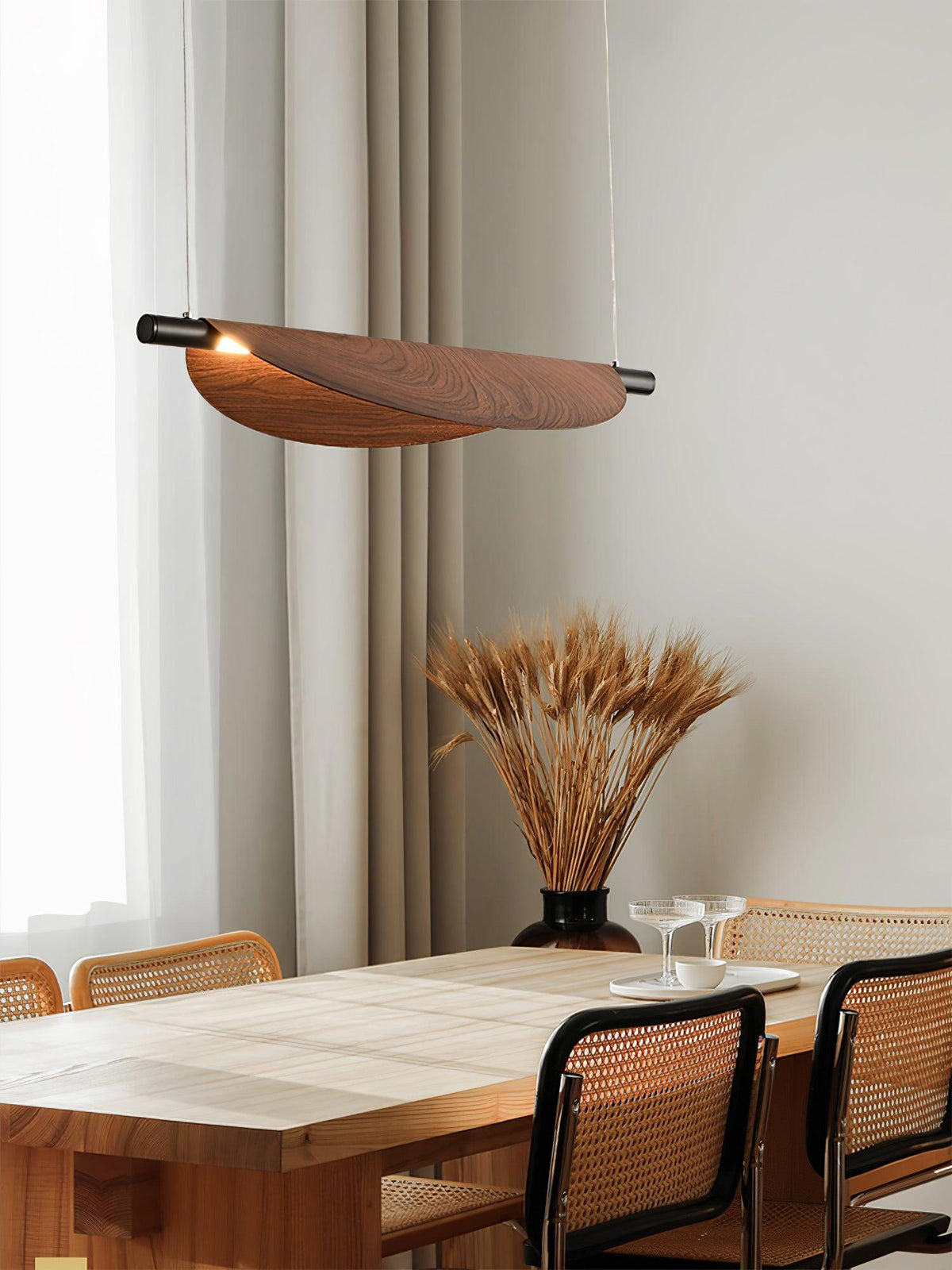 Uolvin Modern Minimalist Pendant Lamp