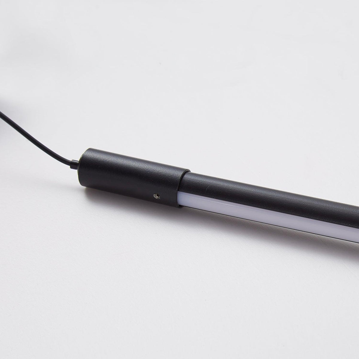 Kevenu Minimalist Modern Pendant Lamp