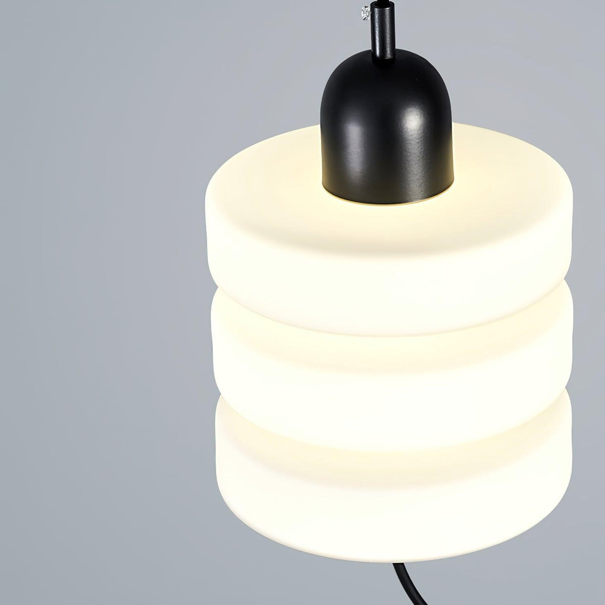 Veyr Modern Glass Pendant Lamp