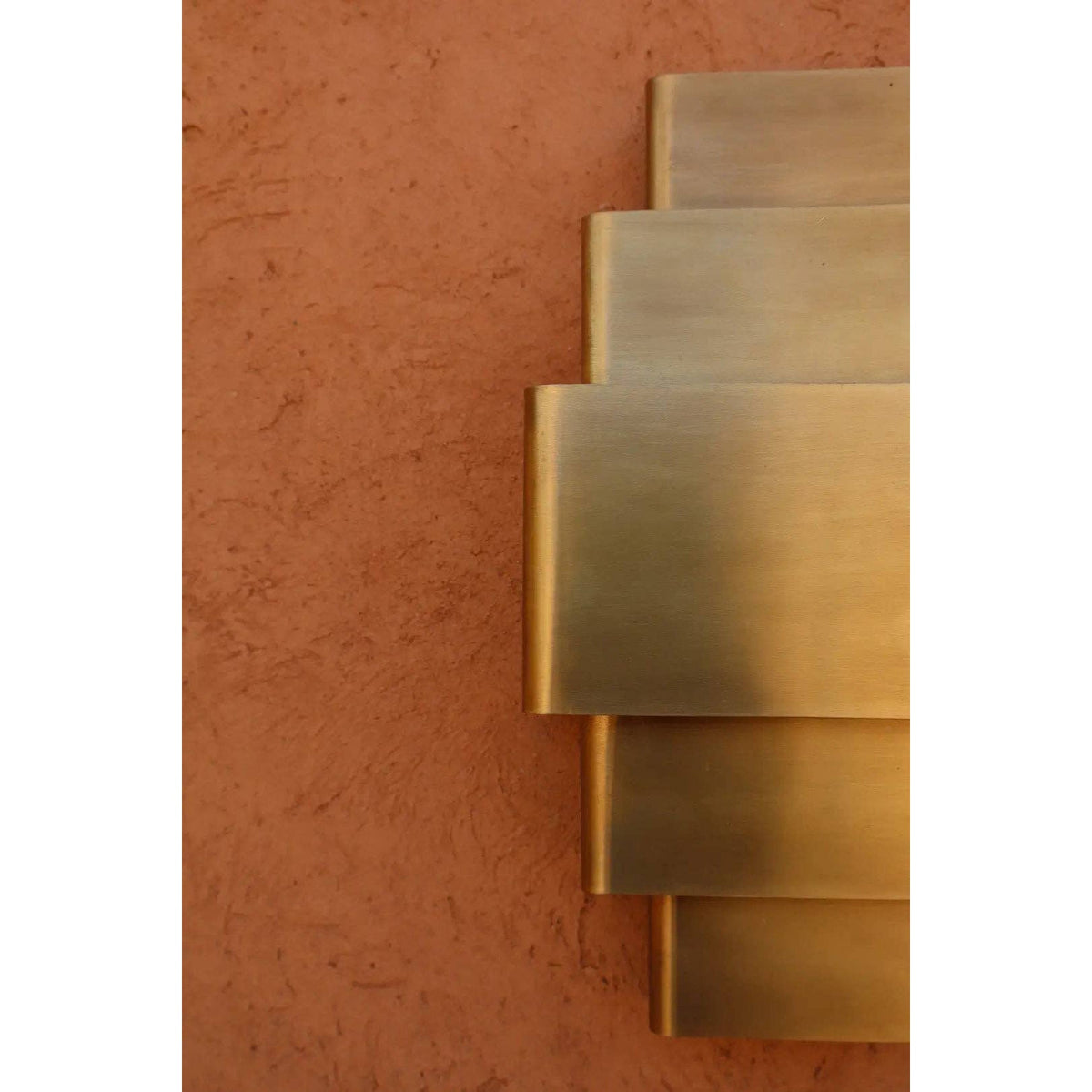 Casaella Brass Wall Lamp