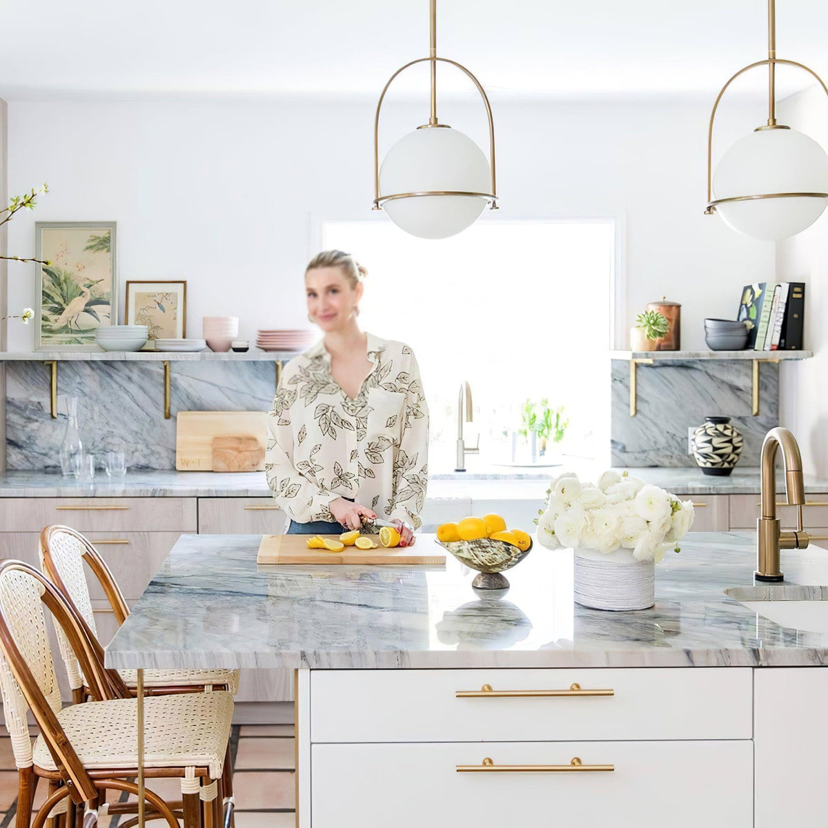 Brandonis Modern Glass Pendant Light