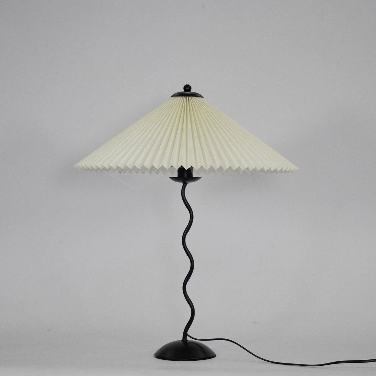 Vioro Fabric Table Lamp