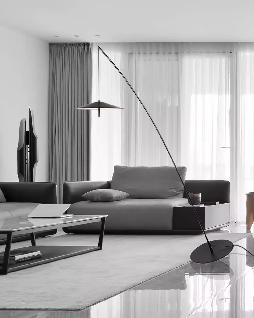 Arcana Black Minimalist Floor Lamp